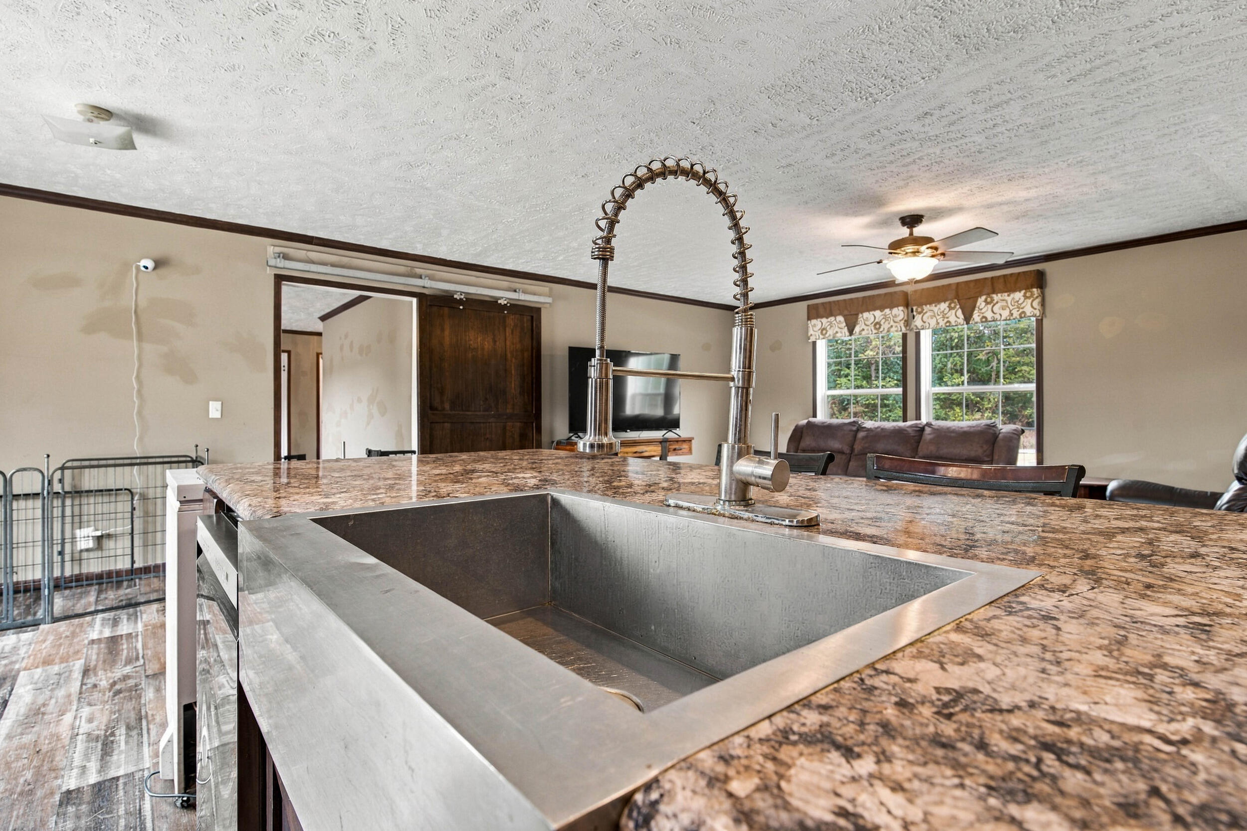 5163 Lawrence 2212 Property Photo 15