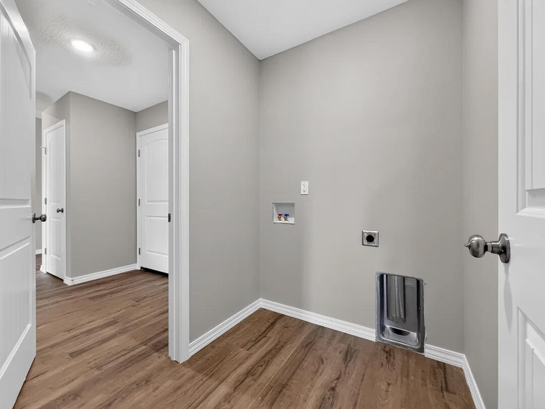 544 Columbine Street Property Photo 11