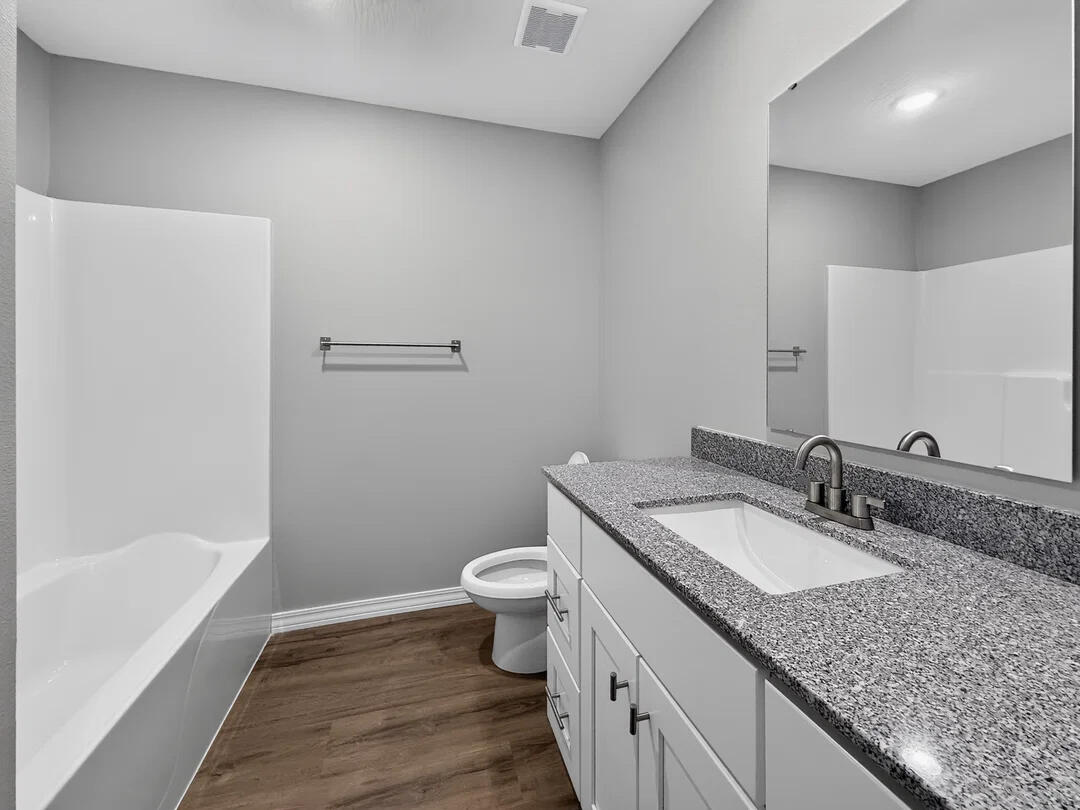 544 Columbine Street Property Photo 16