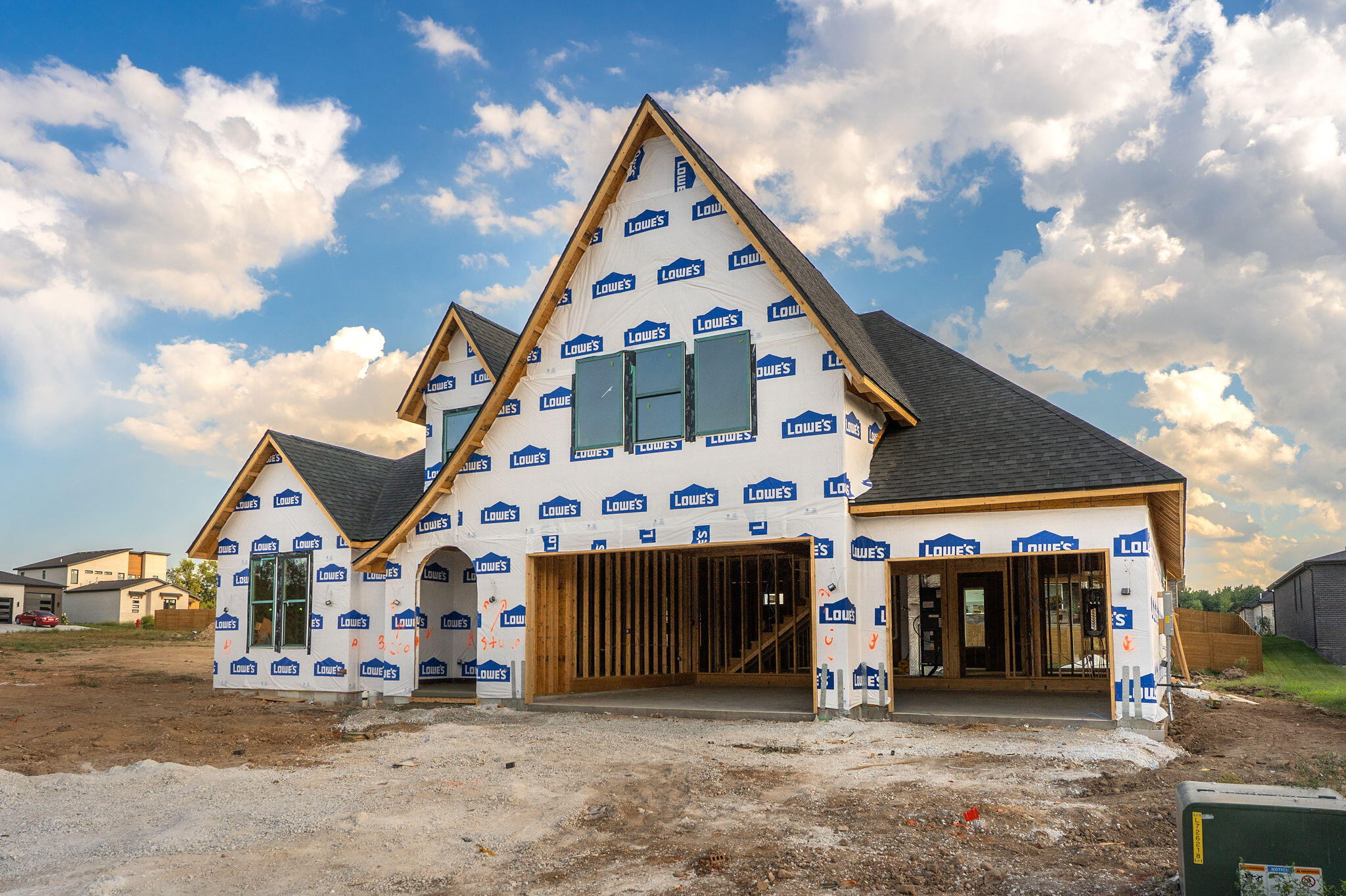 1860 East Skyline Avenue Property Photo 3