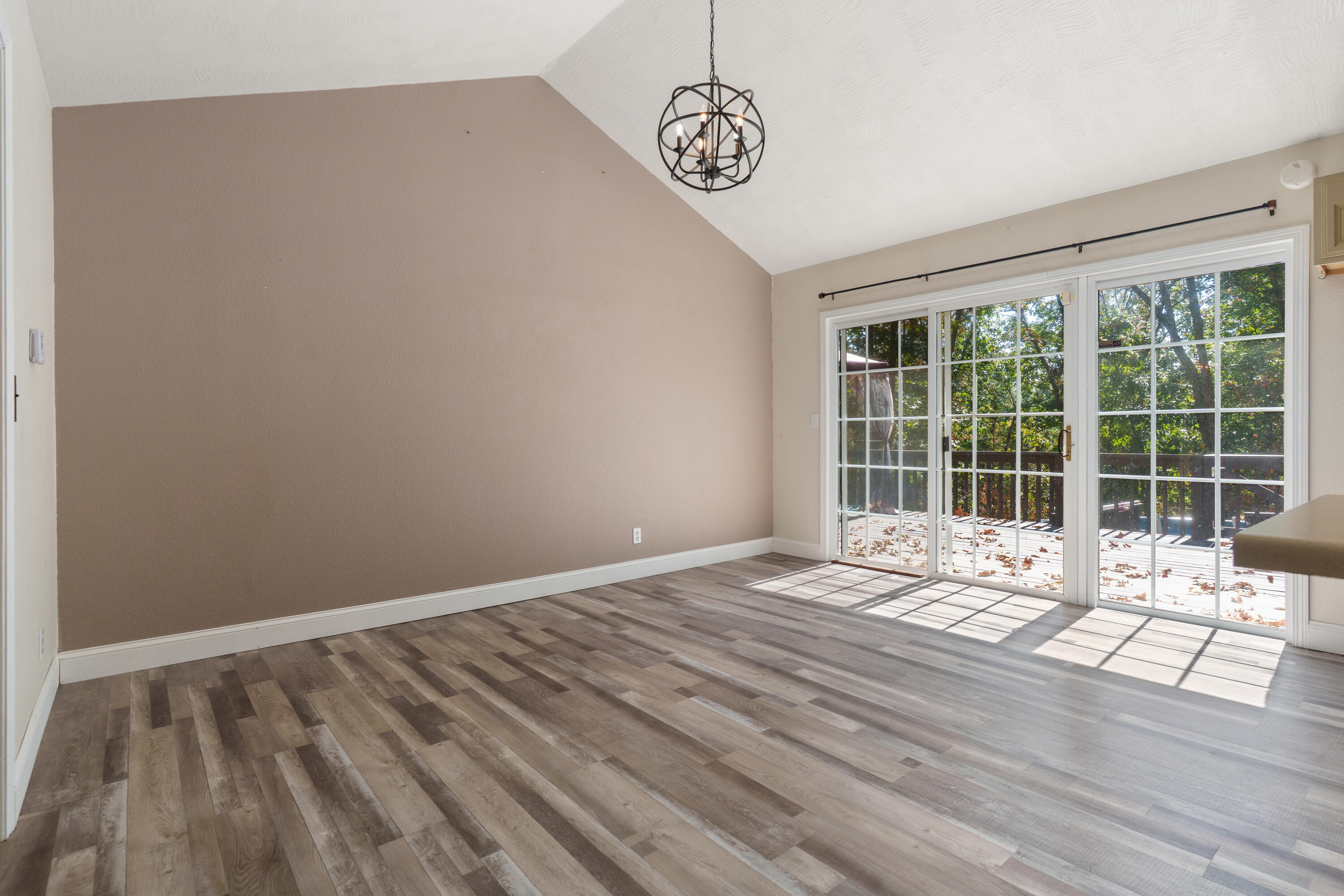 6038 State Highway A Property Photo 13