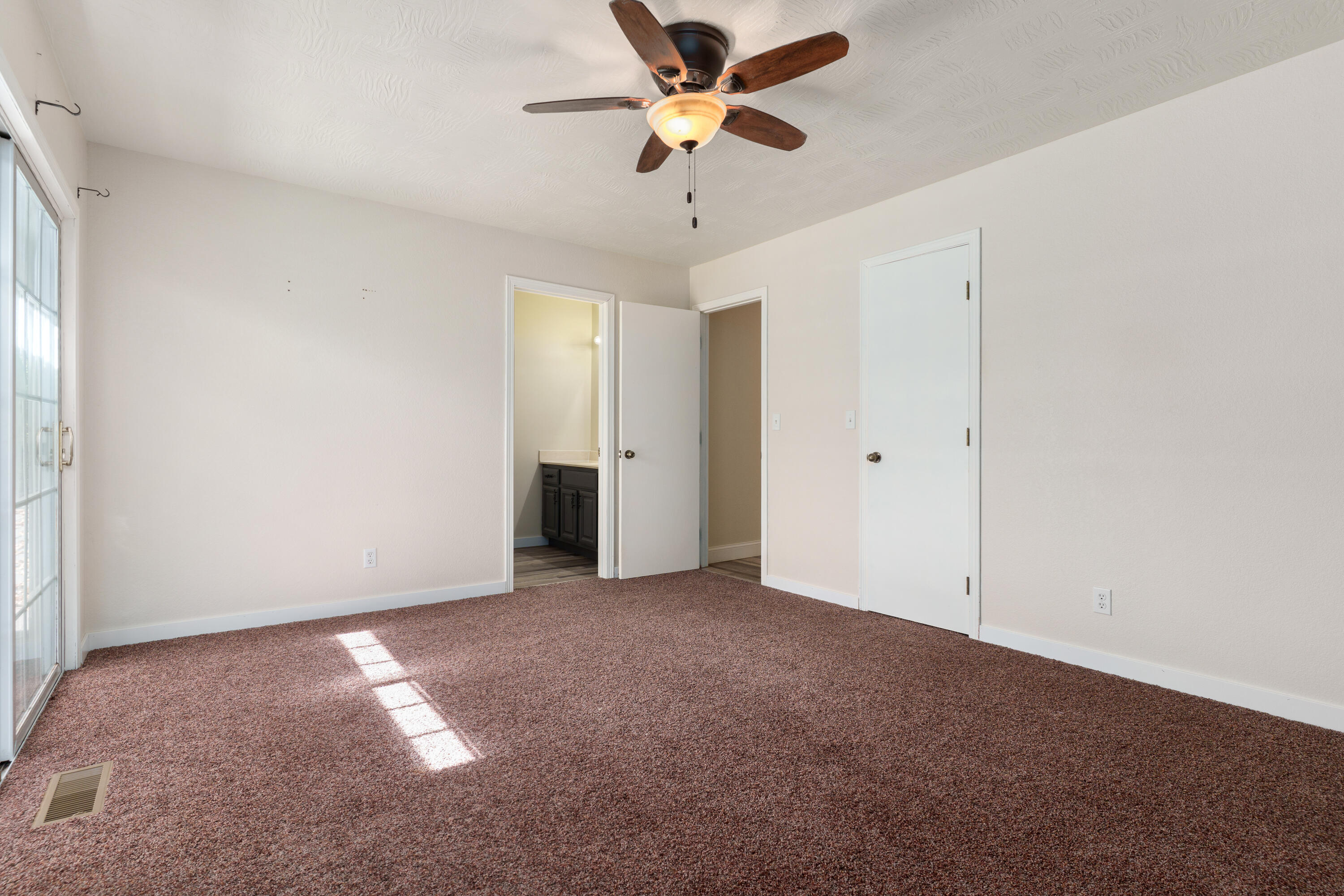 6038 State Highway A Property Photo 18