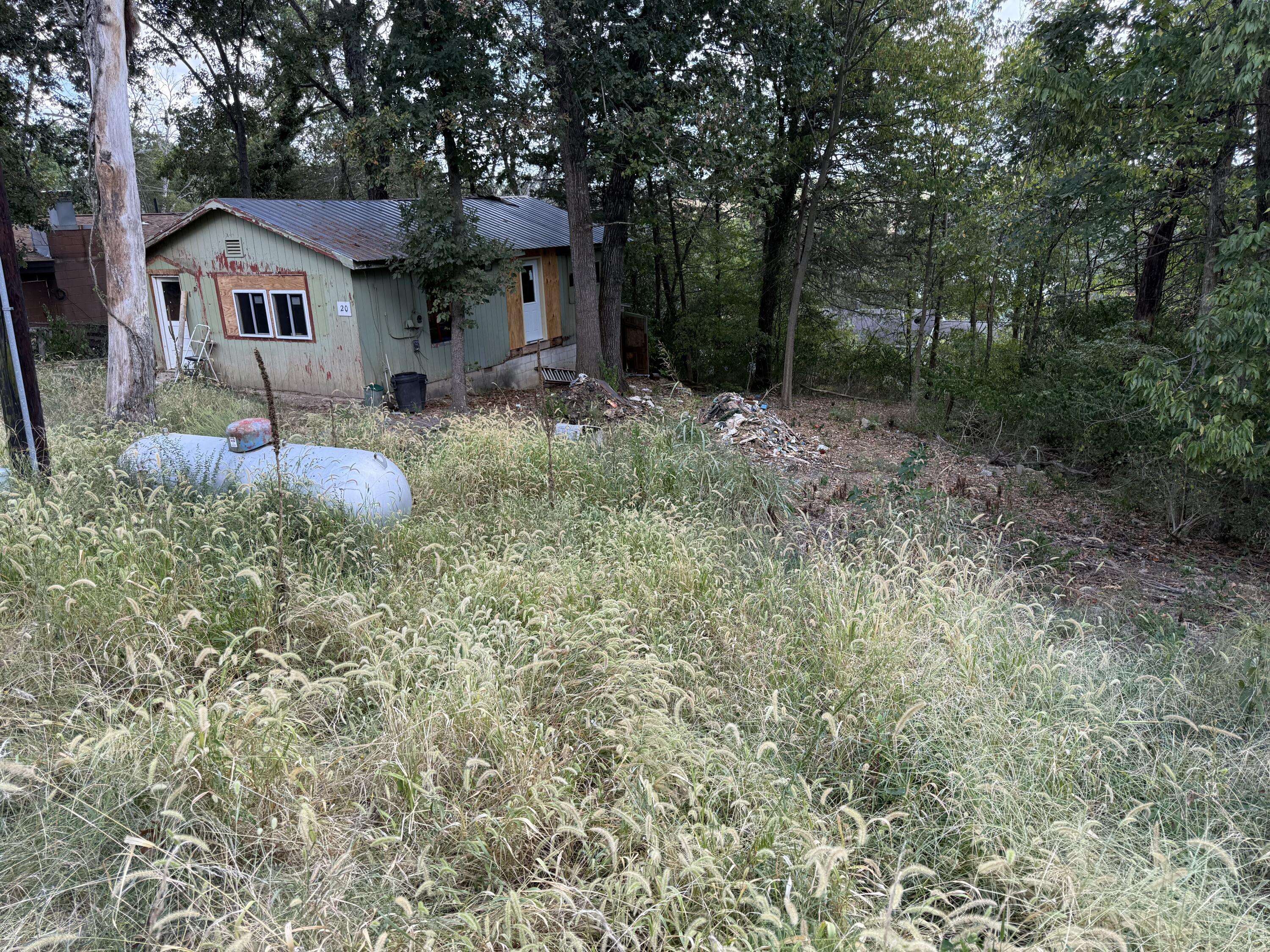 20 Dollar Lane Property Photo 5