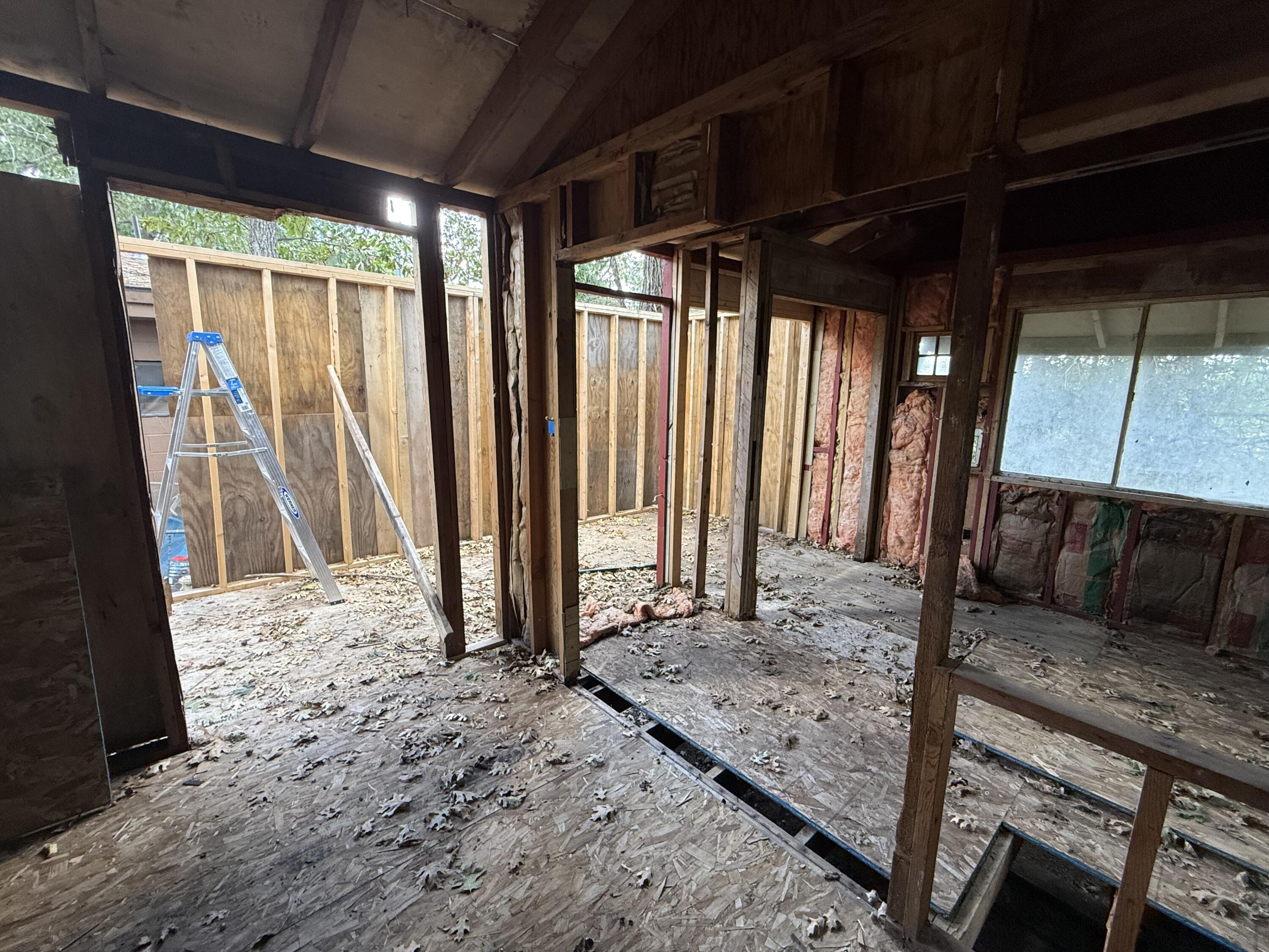 20 Dollar Lane Property Photo 9