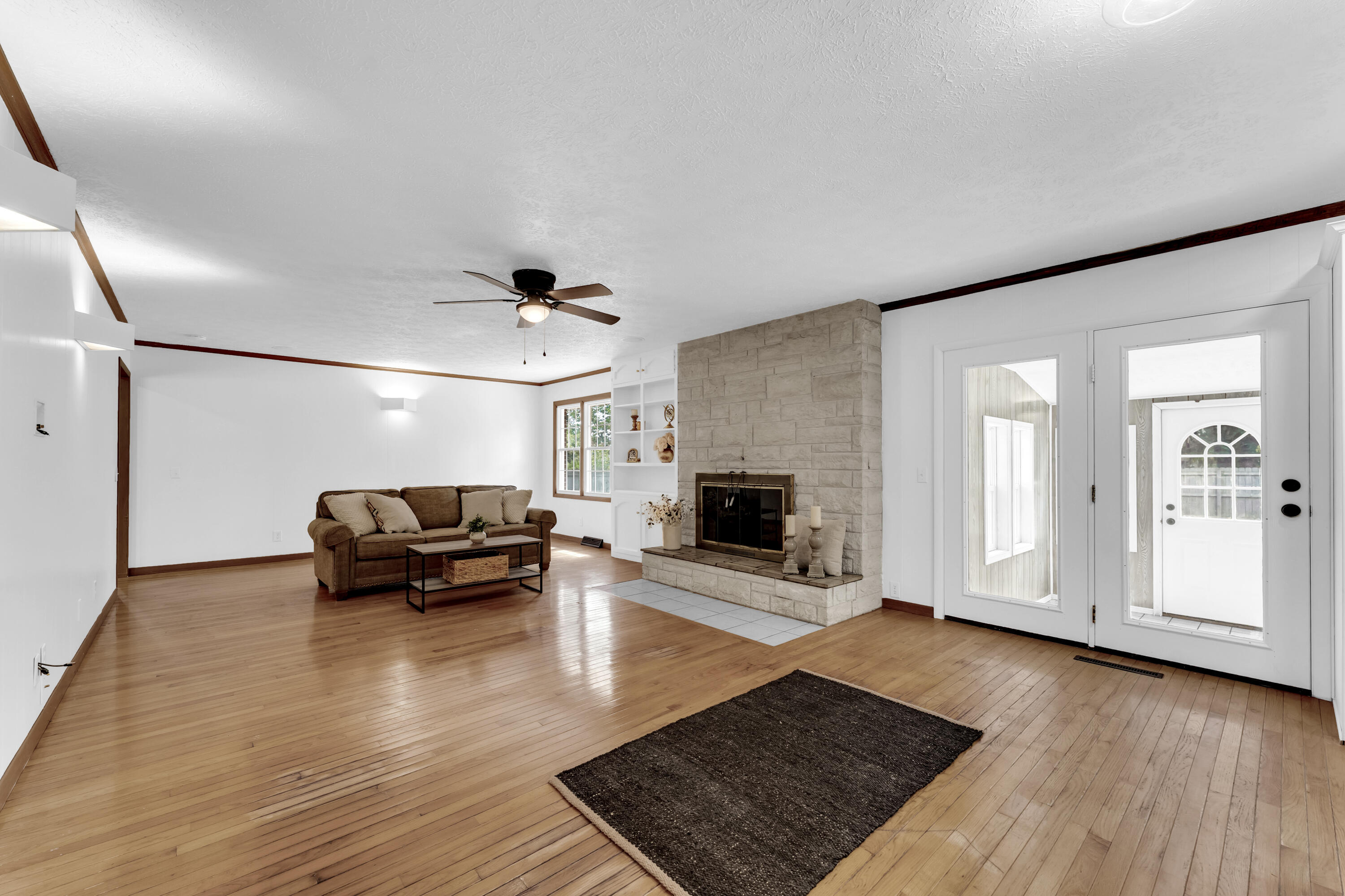 844 West Maplewood Street Property Photo 9