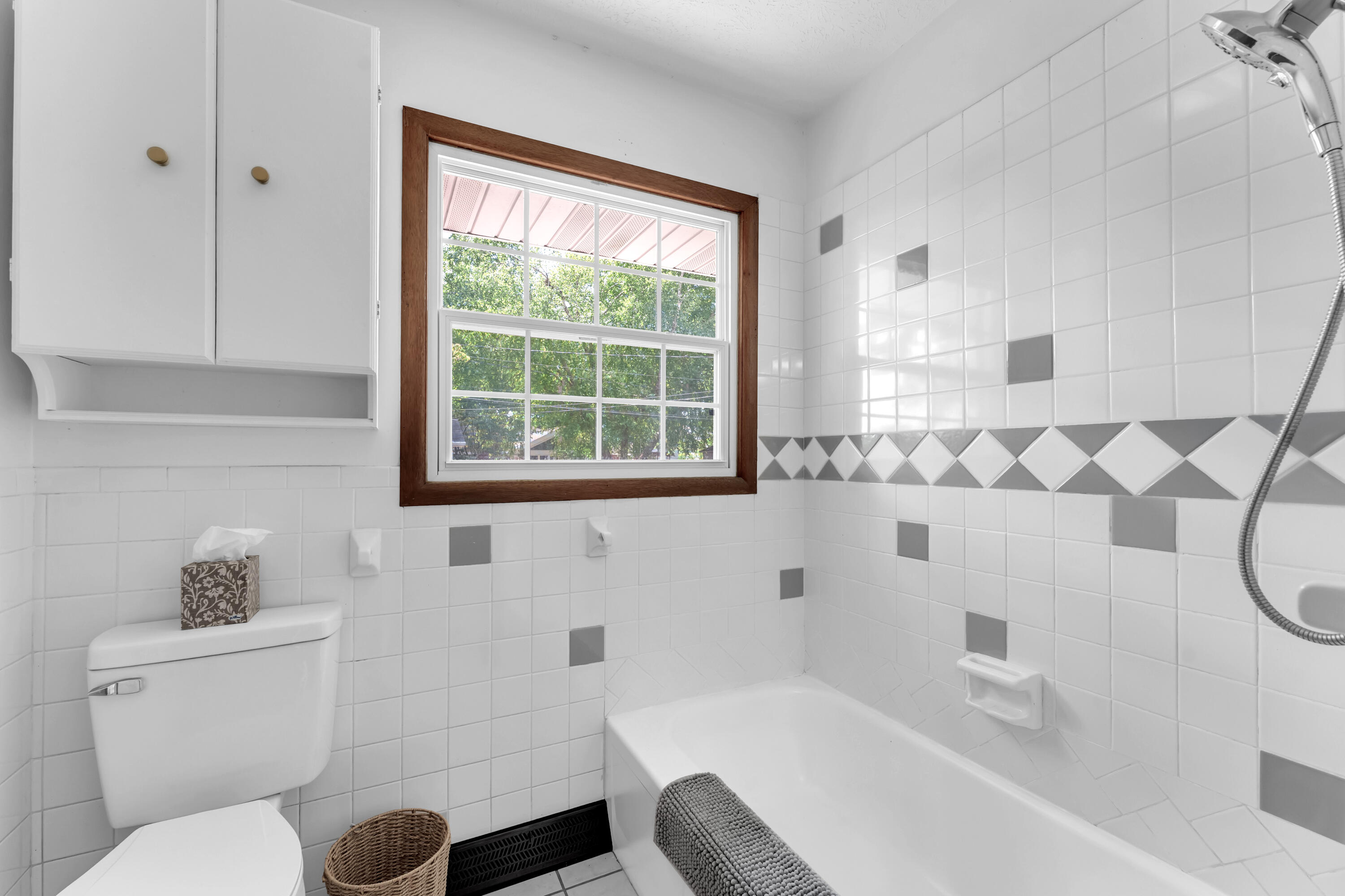 844 West Maplewood Street Property Photo 26