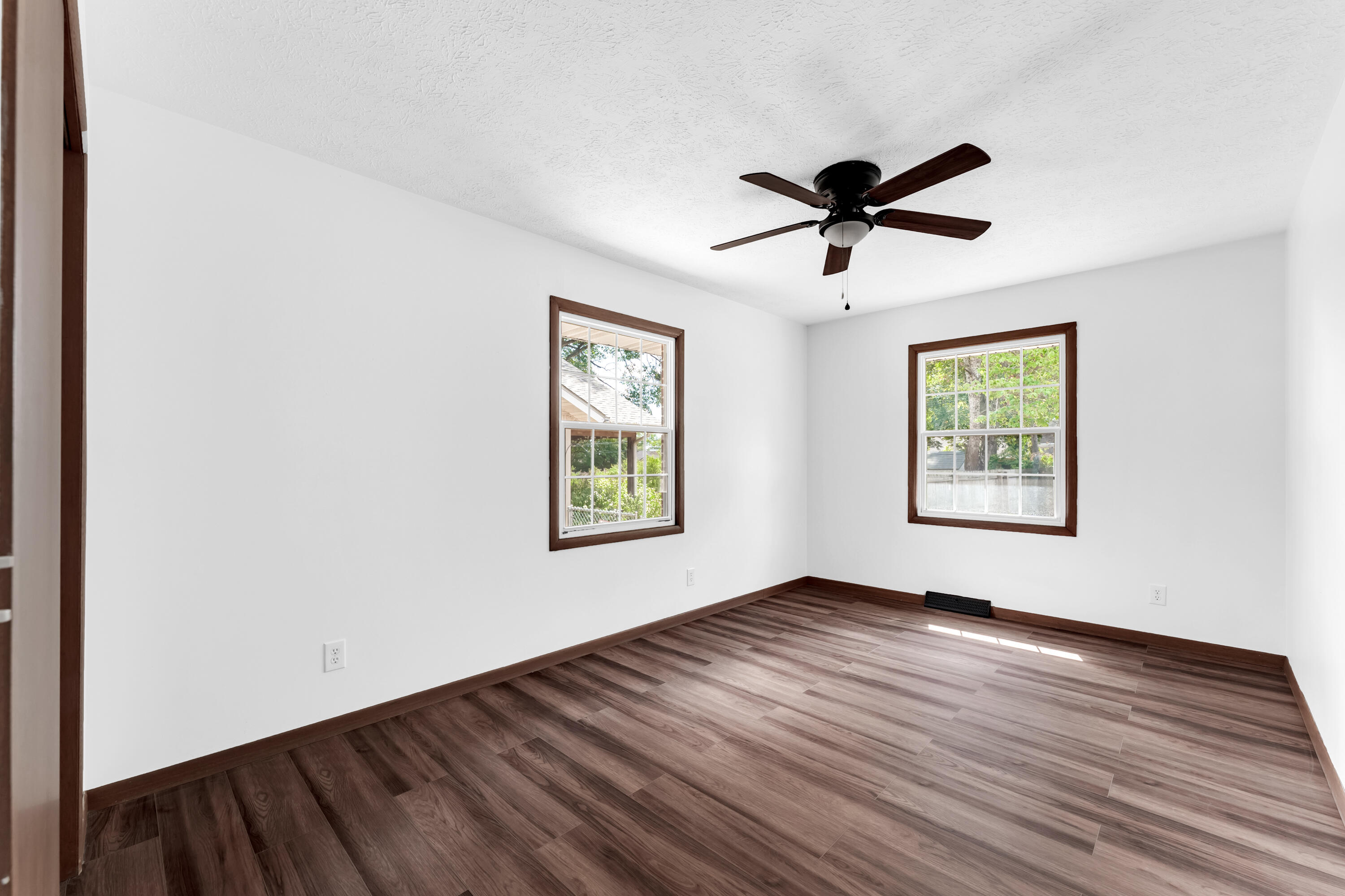 844 West Maplewood Street Property Photo 27