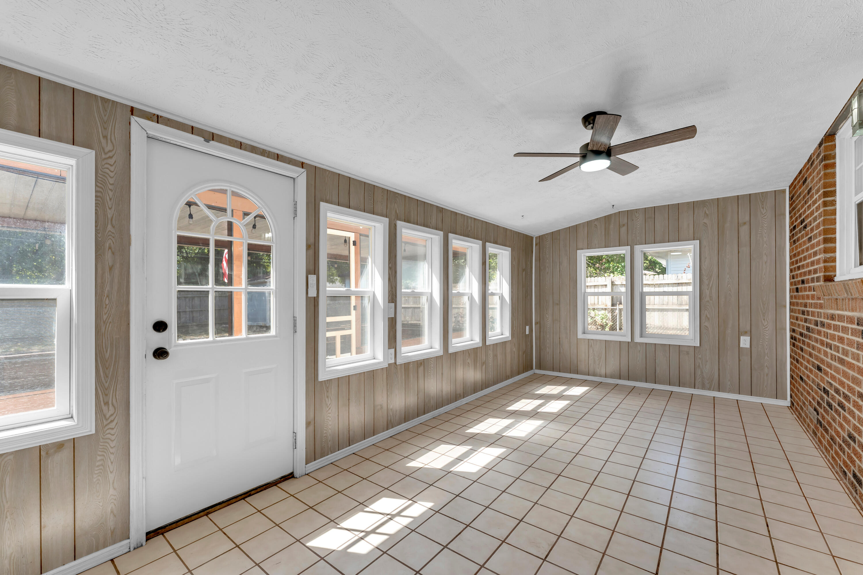 844 West Maplewood Street Property Photo 30