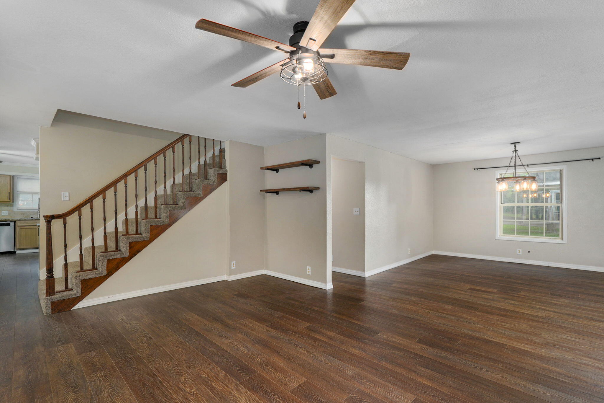 9971 East Farm Road 104 Property Photo 14