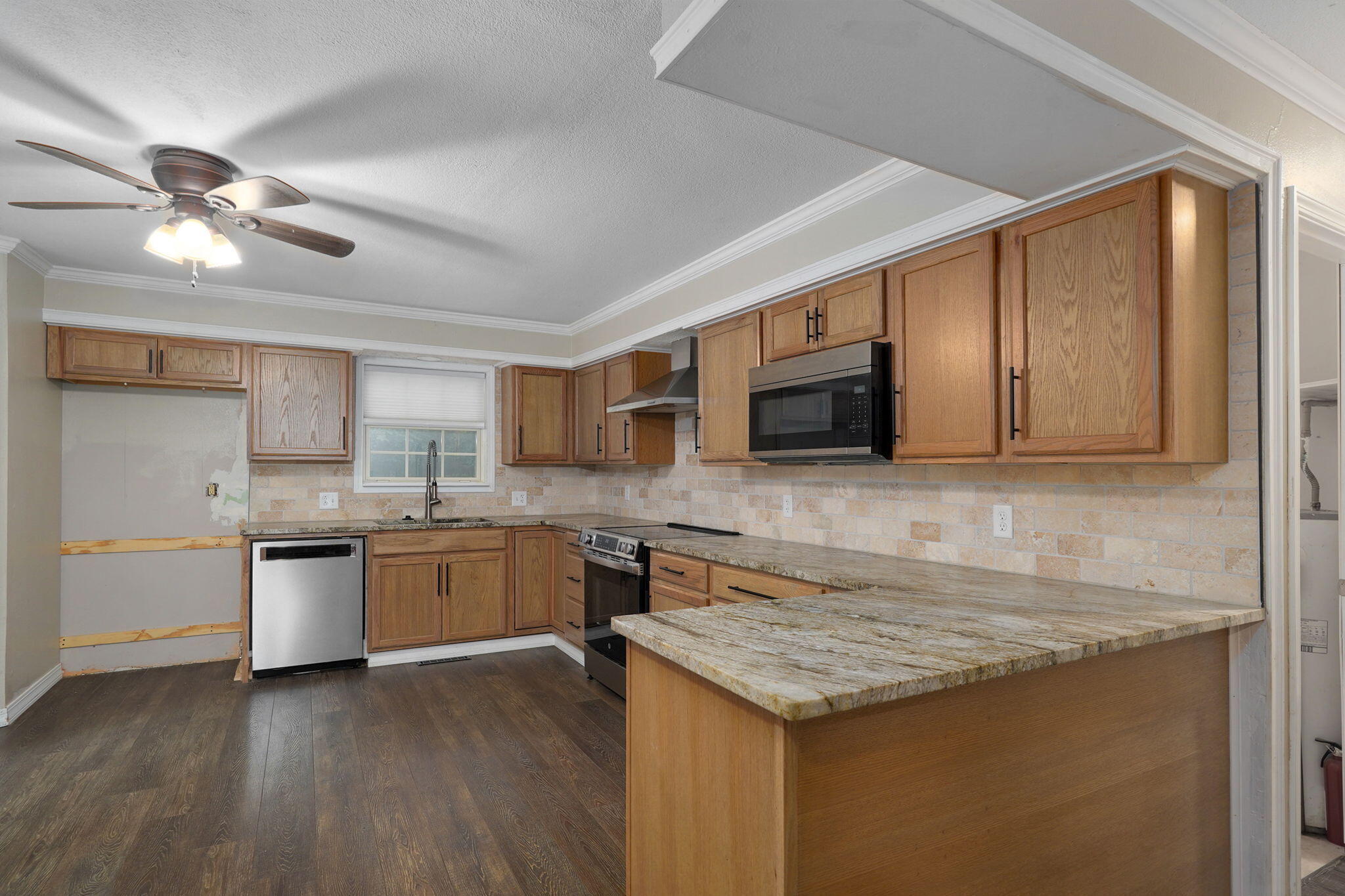 9971 East Farm Road 104 Property Photo 17