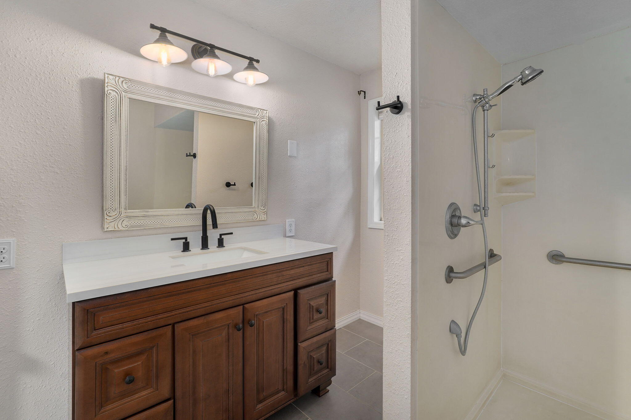 9971 East Farm Road 104 Property Photo 24