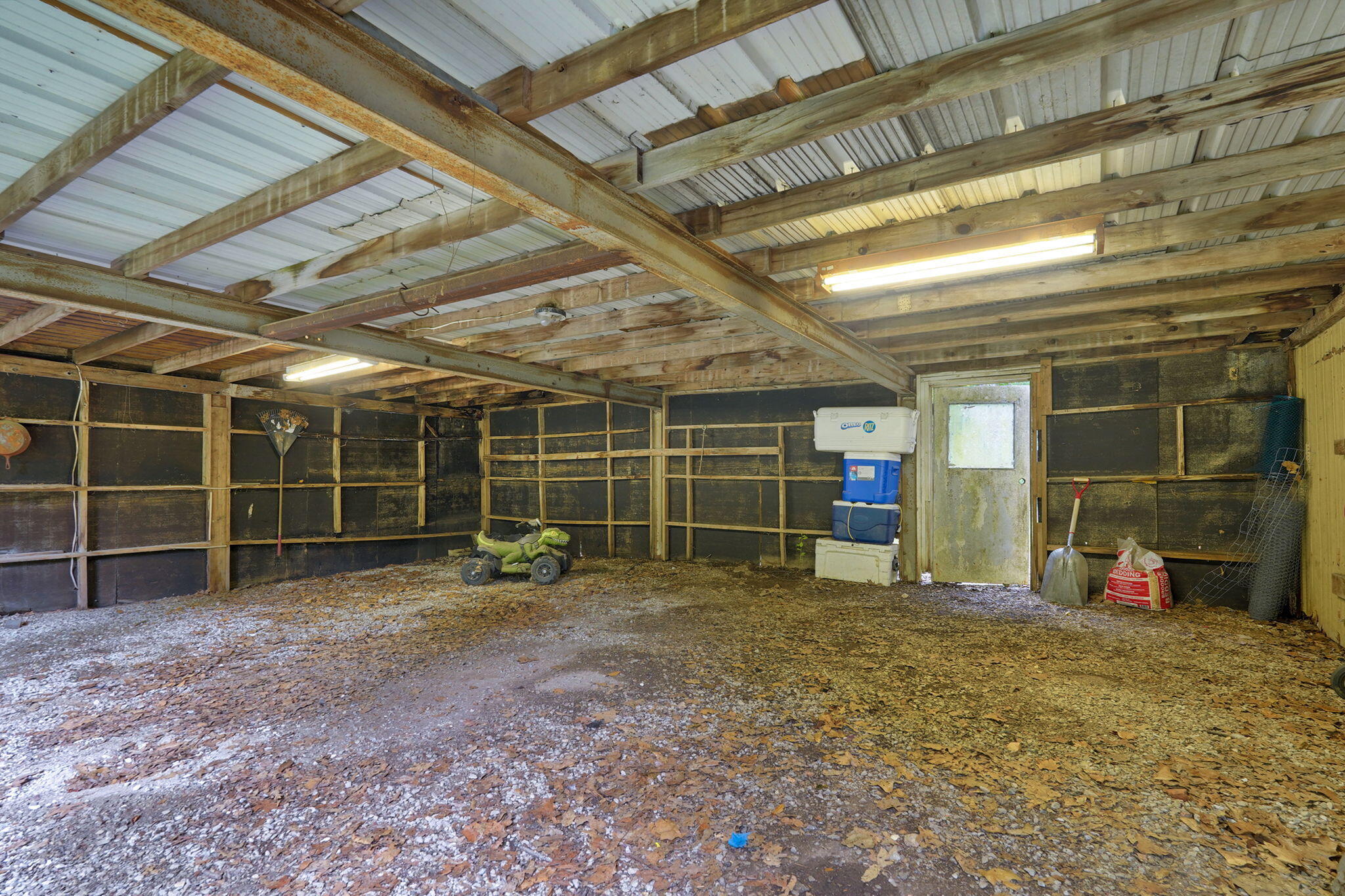 9971 East Farm Road 104 Property Photo 35