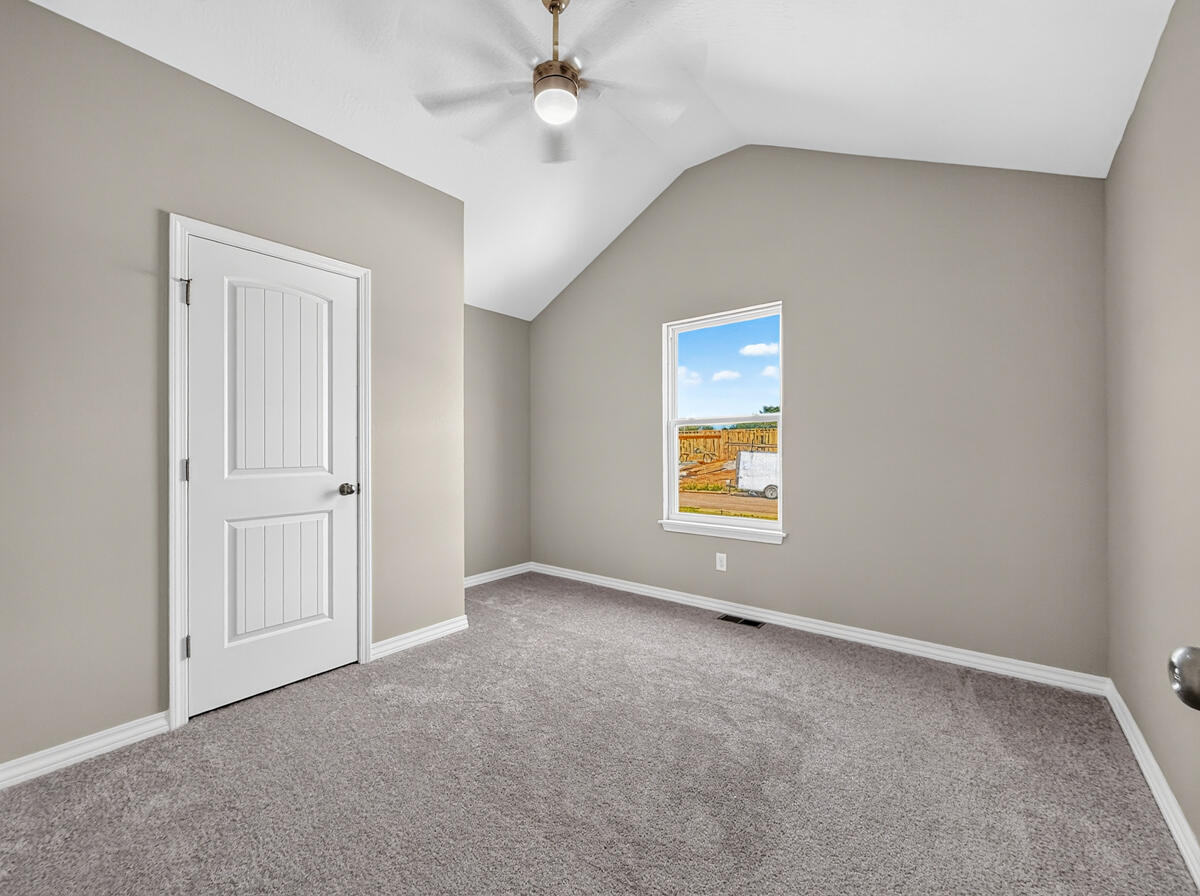 534 Columbine Street Property Photo 17