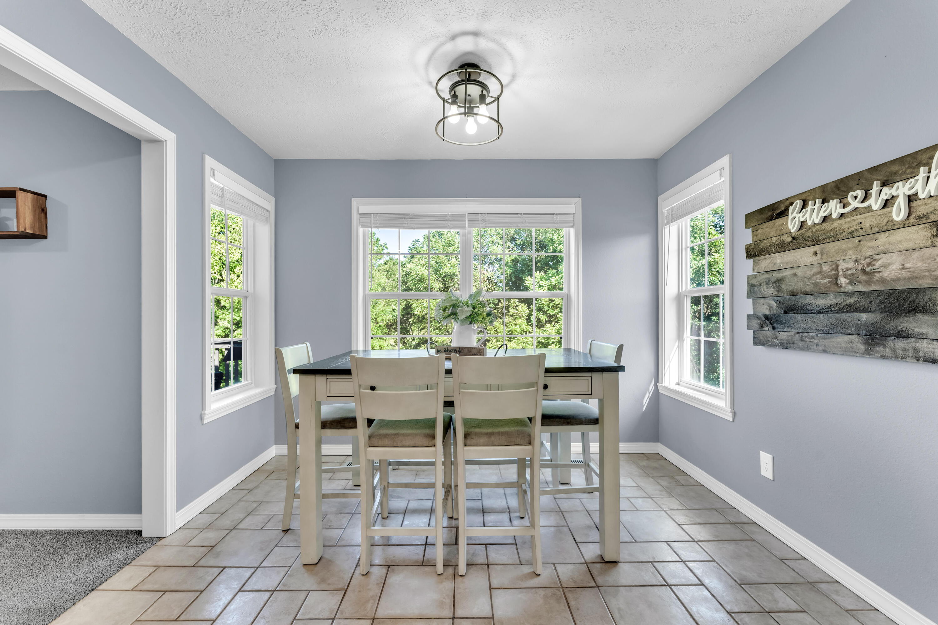 1407 Raspberry Court Property Photo 11