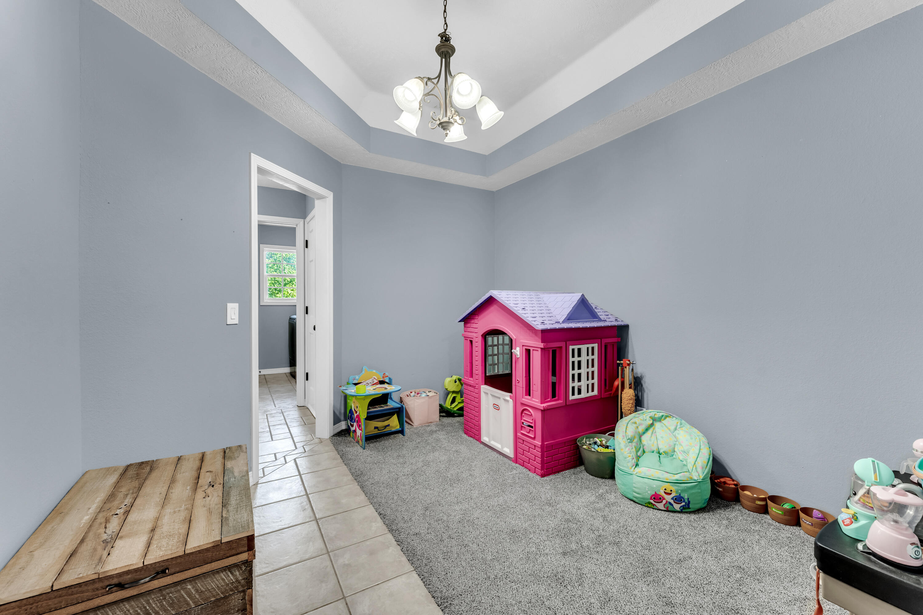 1407 Raspberry Court Property Photo 18
