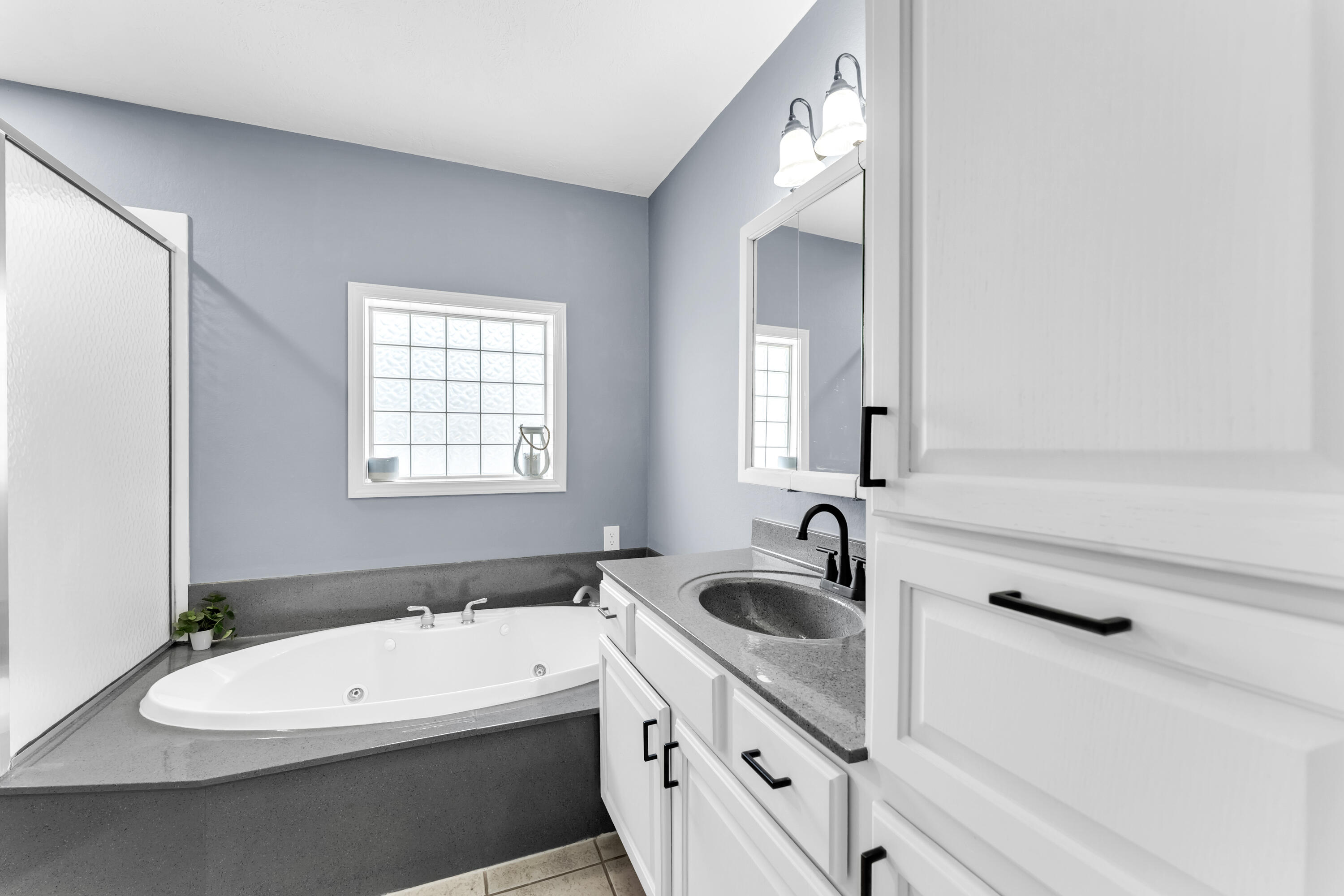 1407 Raspberry Court Property Photo 23