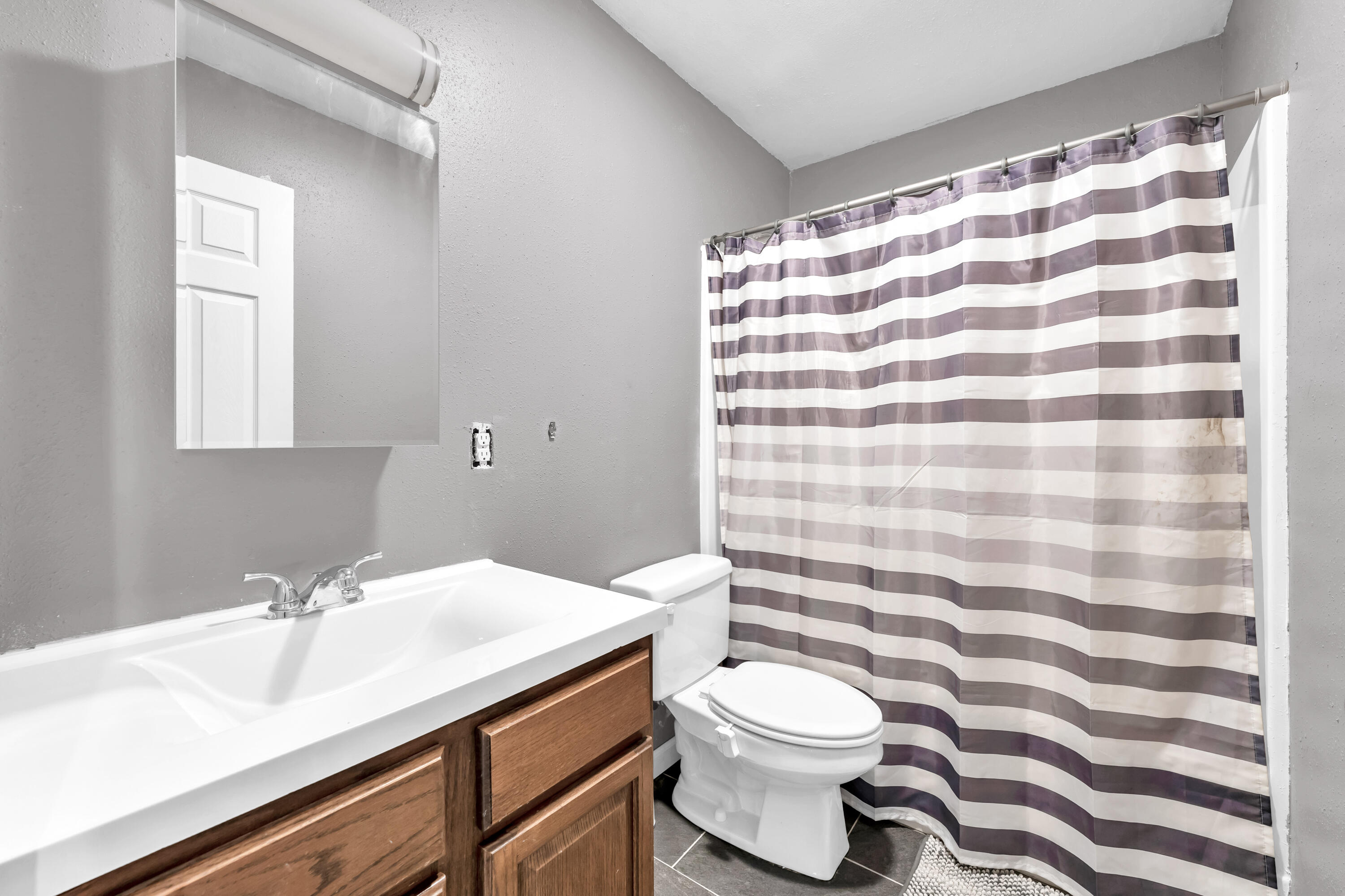 1407 Raspberry Court Property Photo 31