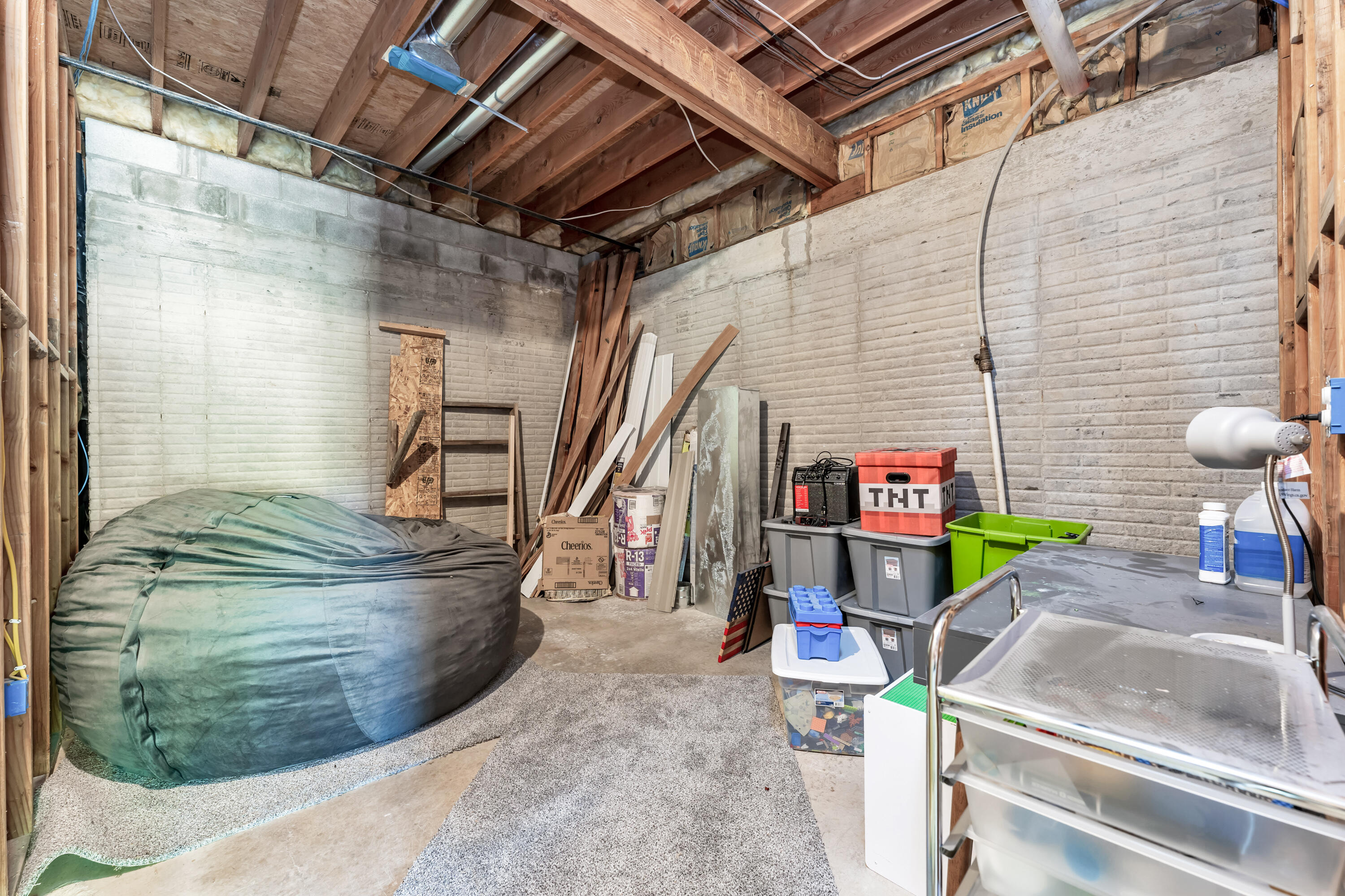 1407 Raspberry Court Property Photo 32