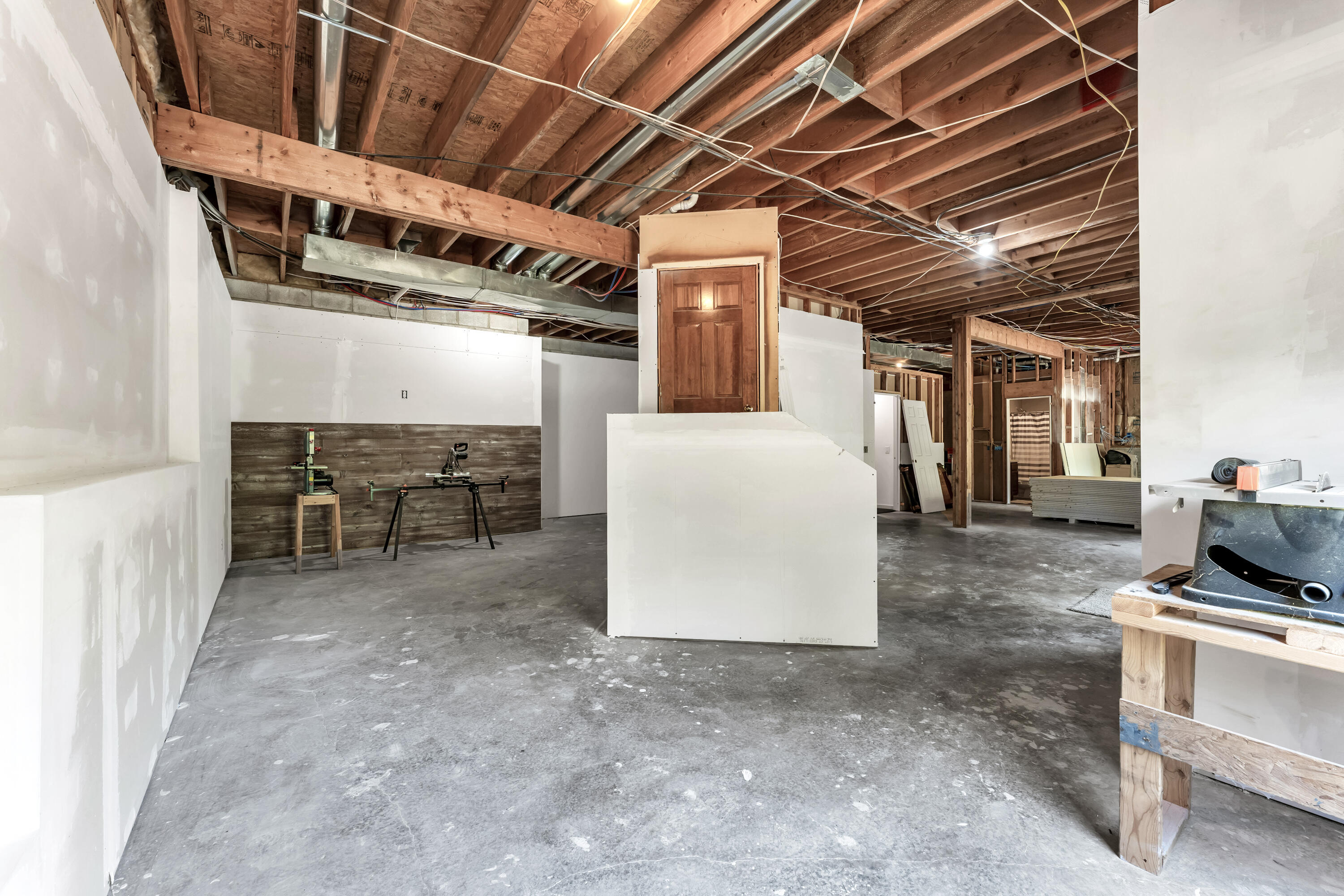 1407 Raspberry Court Property Photo 33