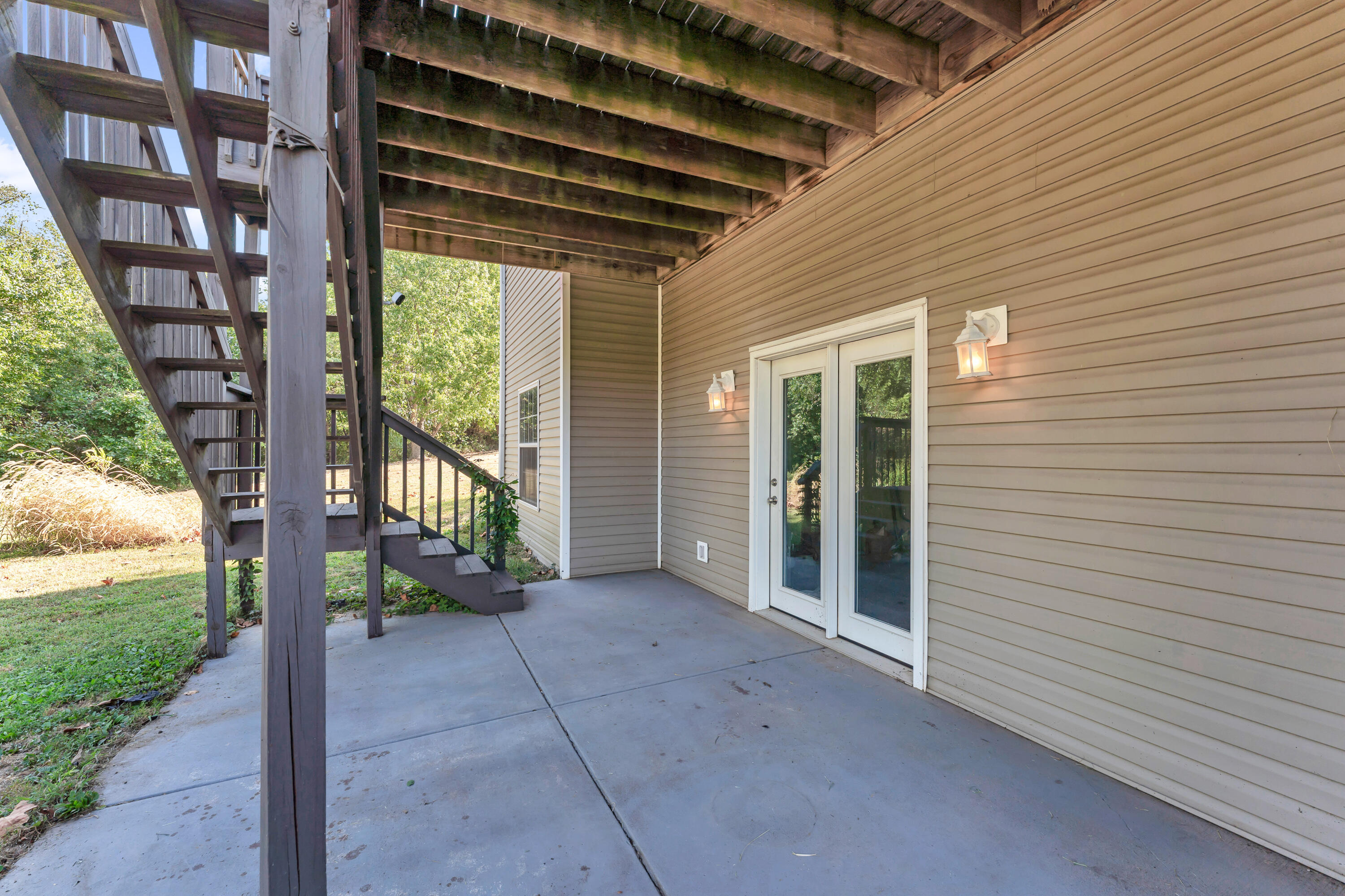 1407 Raspberry Court Property Photo 37