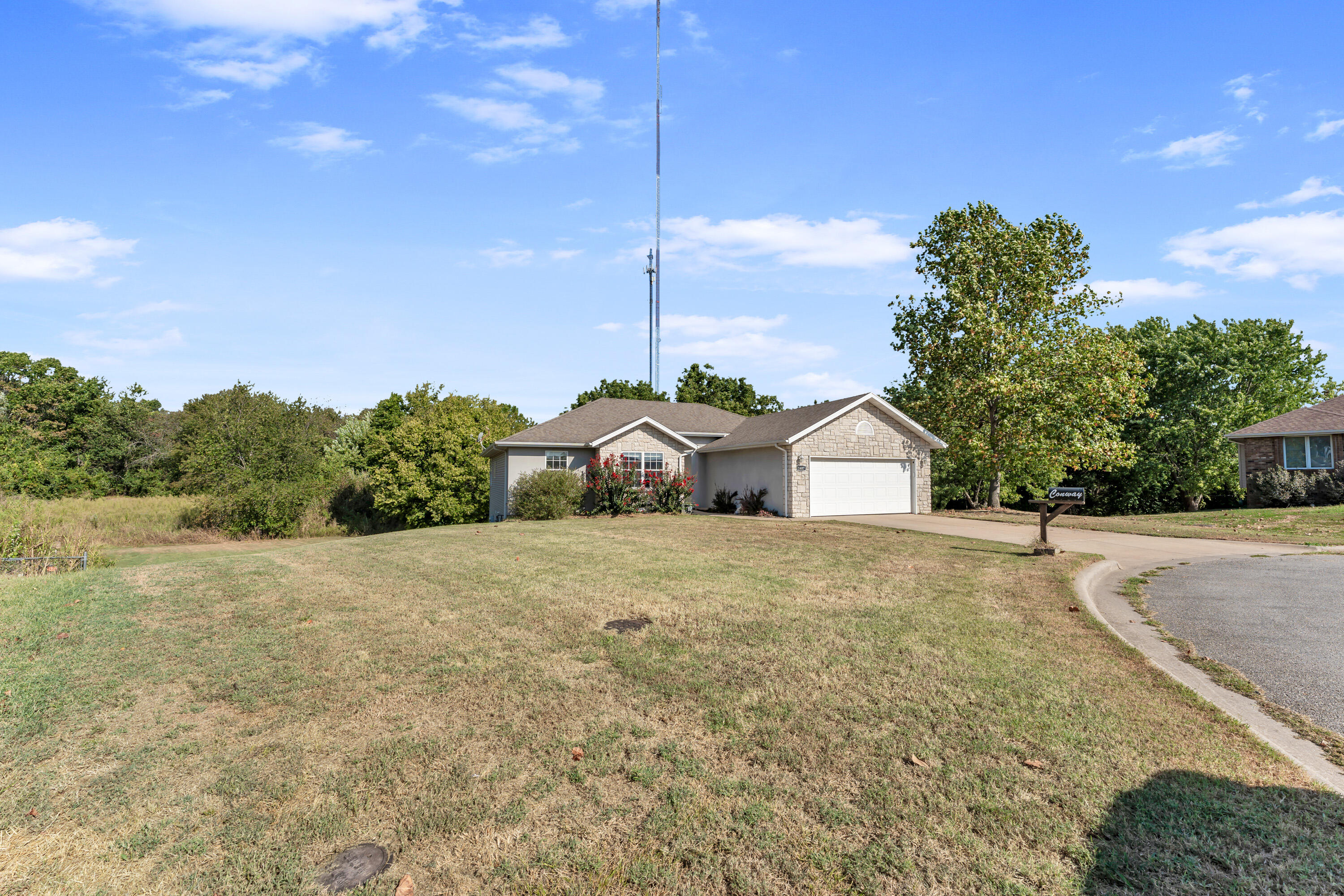1407 Raspberry Court Property Photo 43