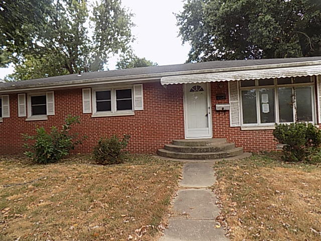 606 East Wayland Street Property Photo 1