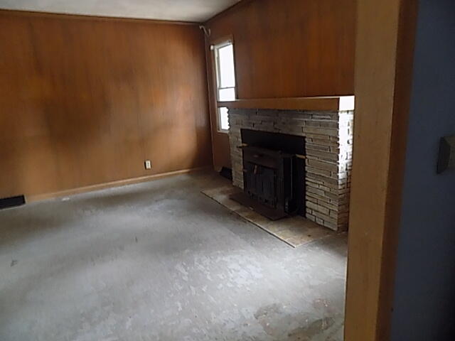 606 East Wayland Street Property Photo 7