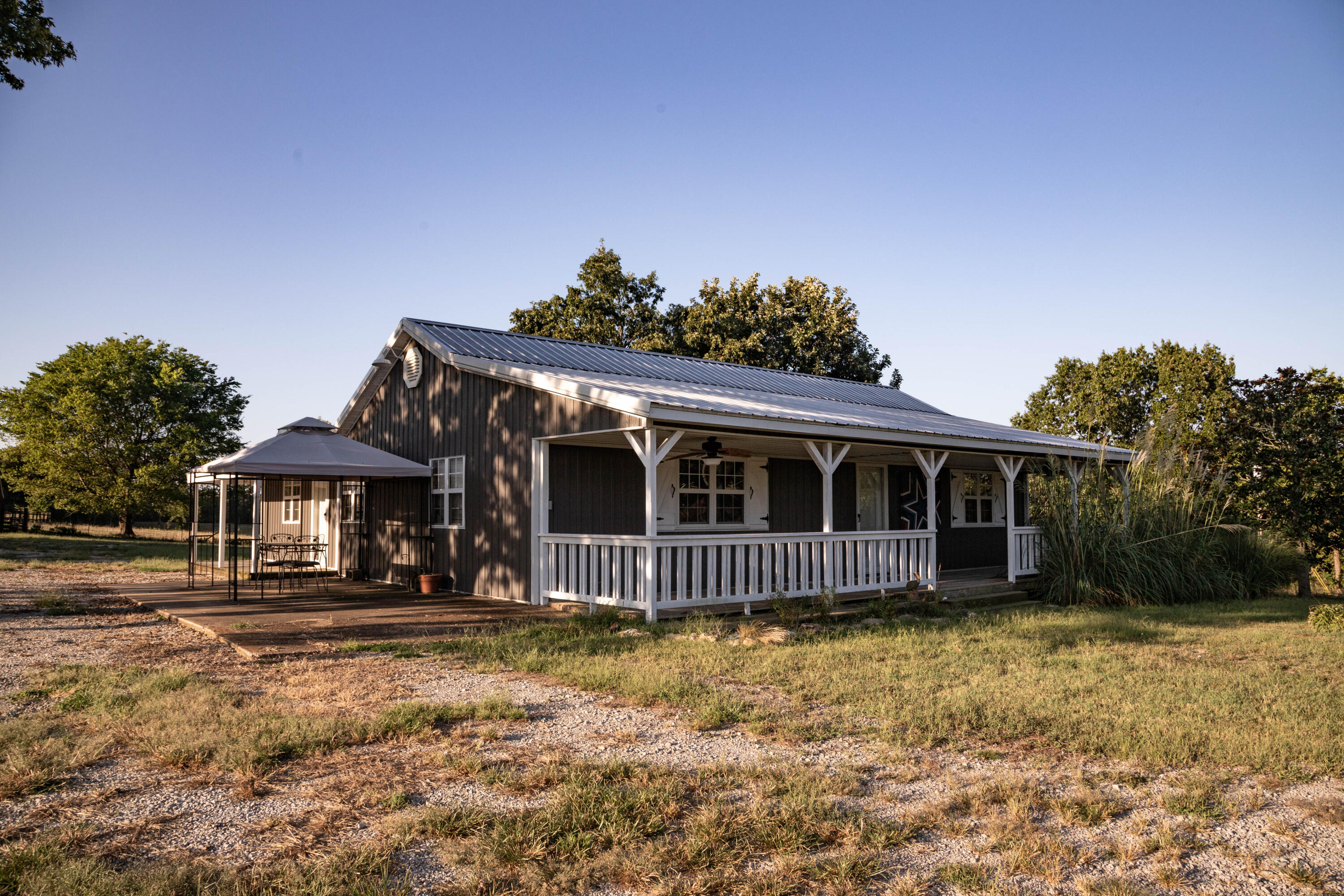1145 Broadleaf Road Property Photo 1
