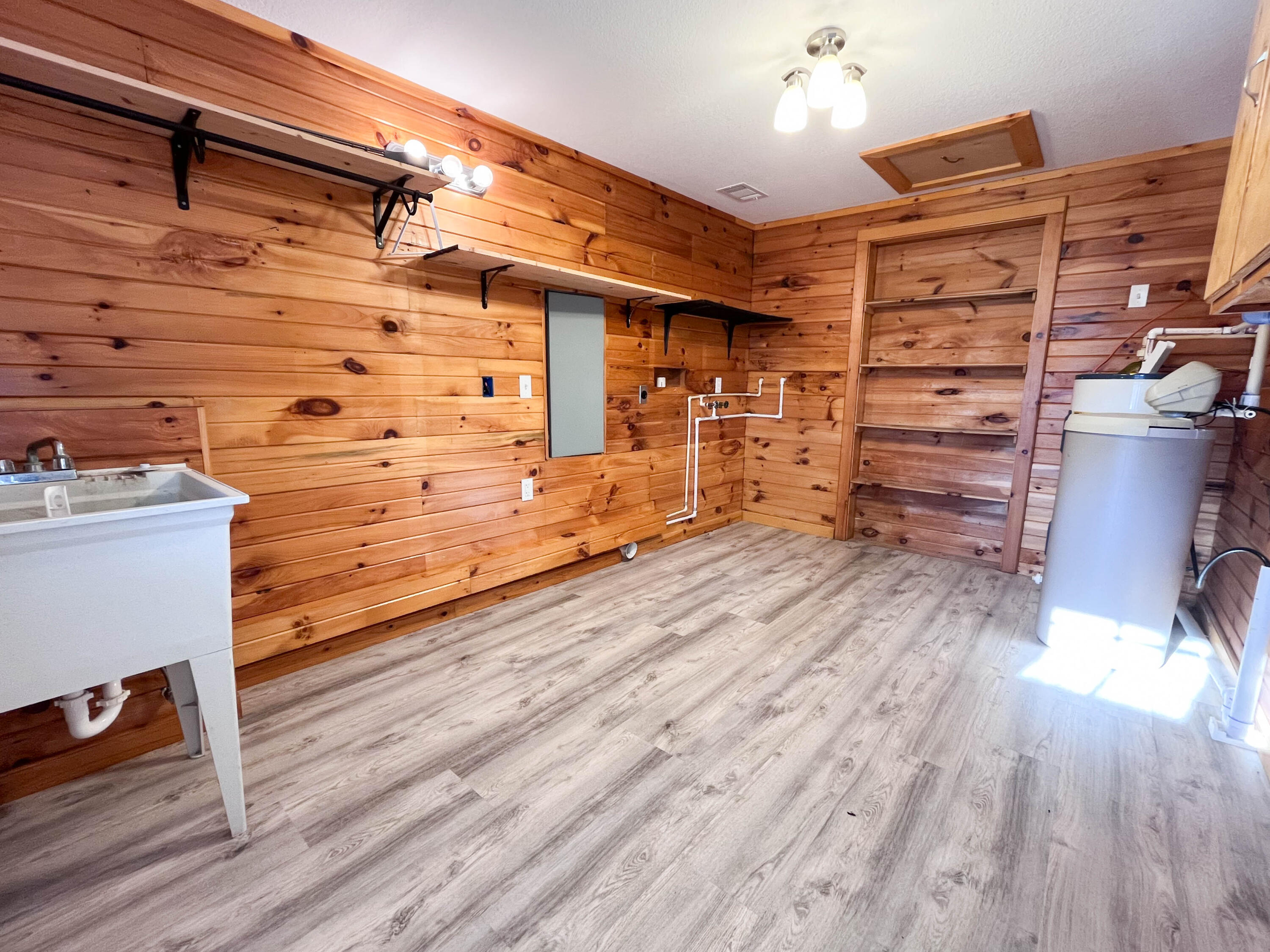 1145 Broadleaf Road Property Photo 36