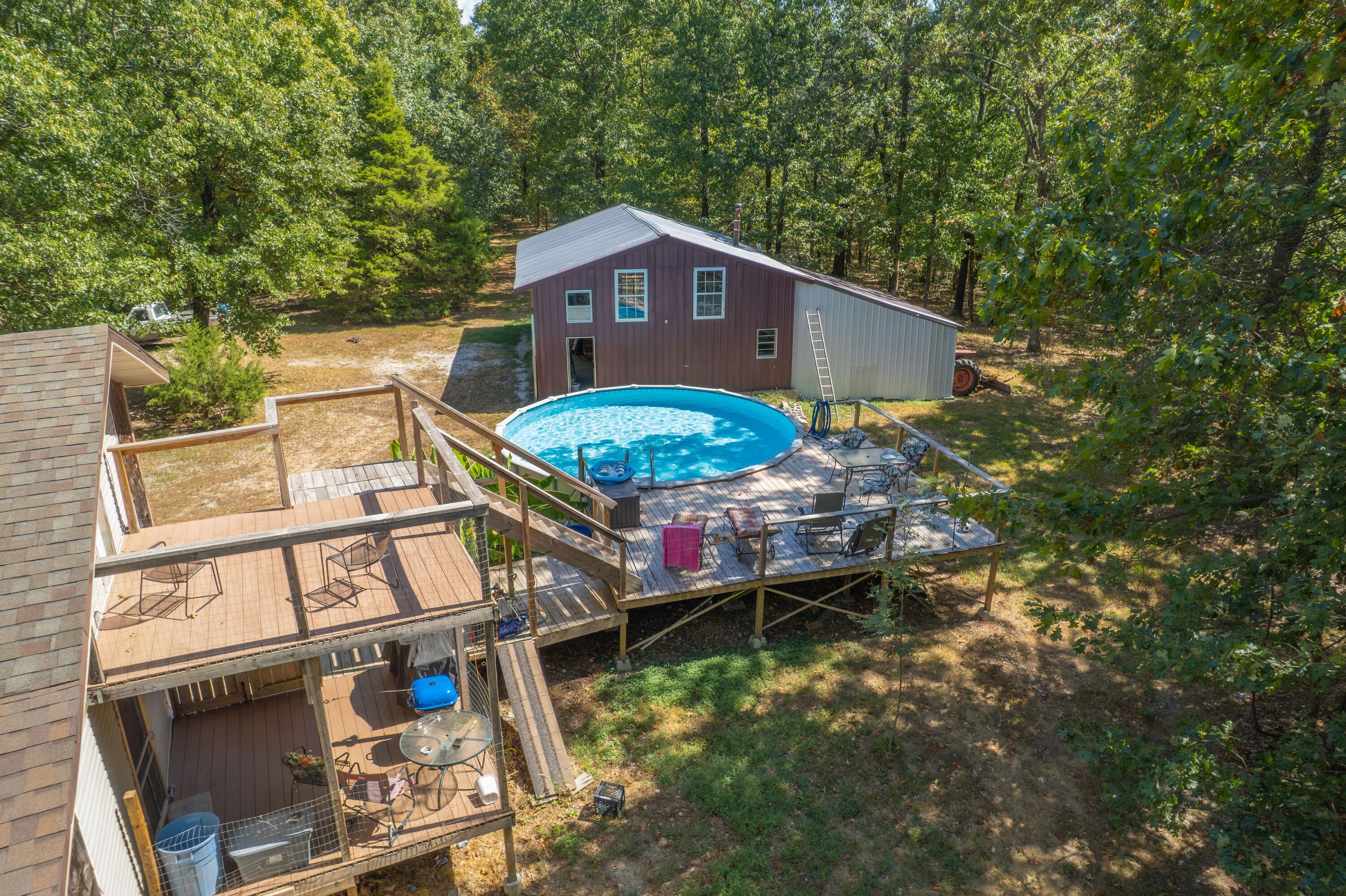 14265 Highway K Property Photo 14