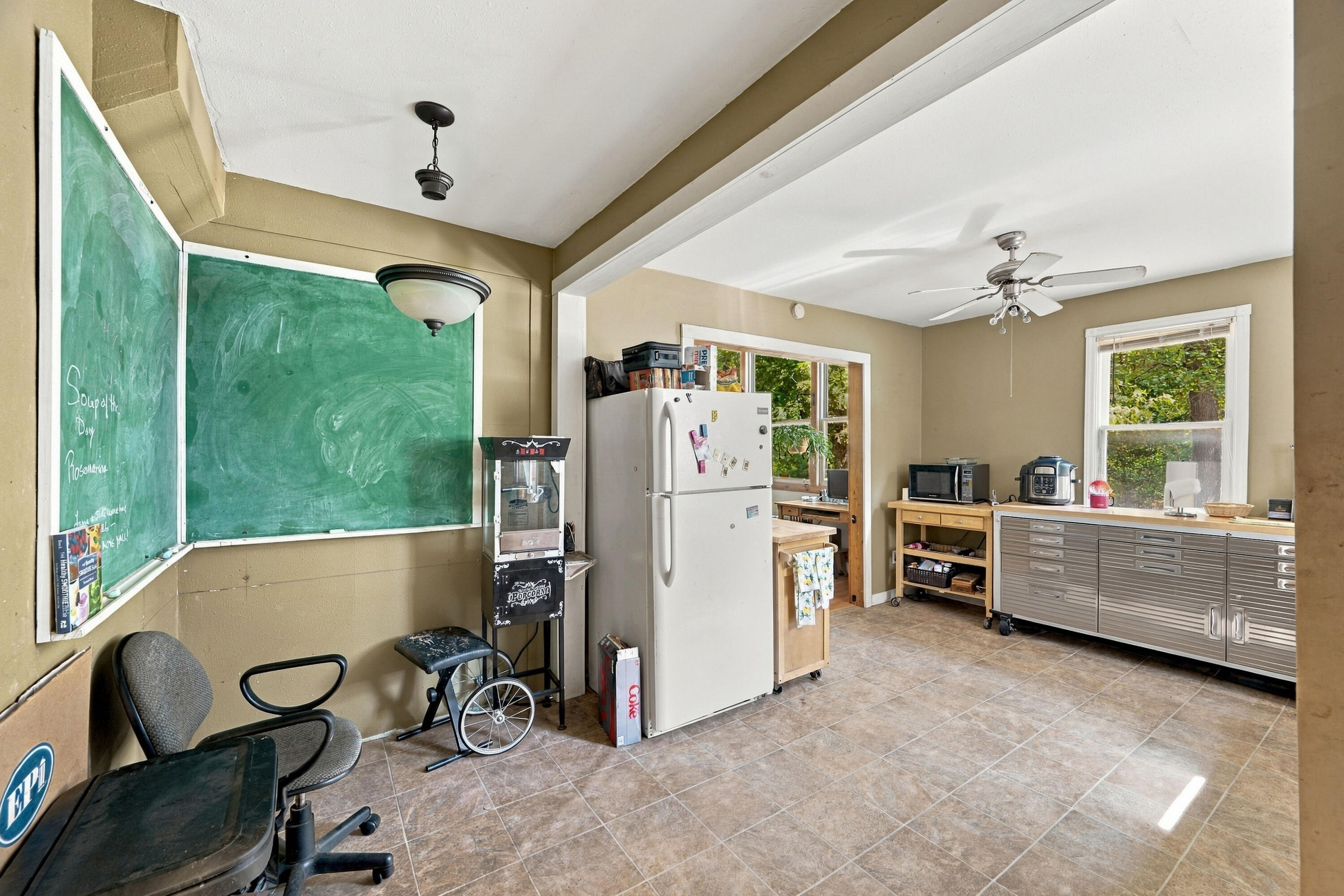 14265 Highway K Property Photo 36