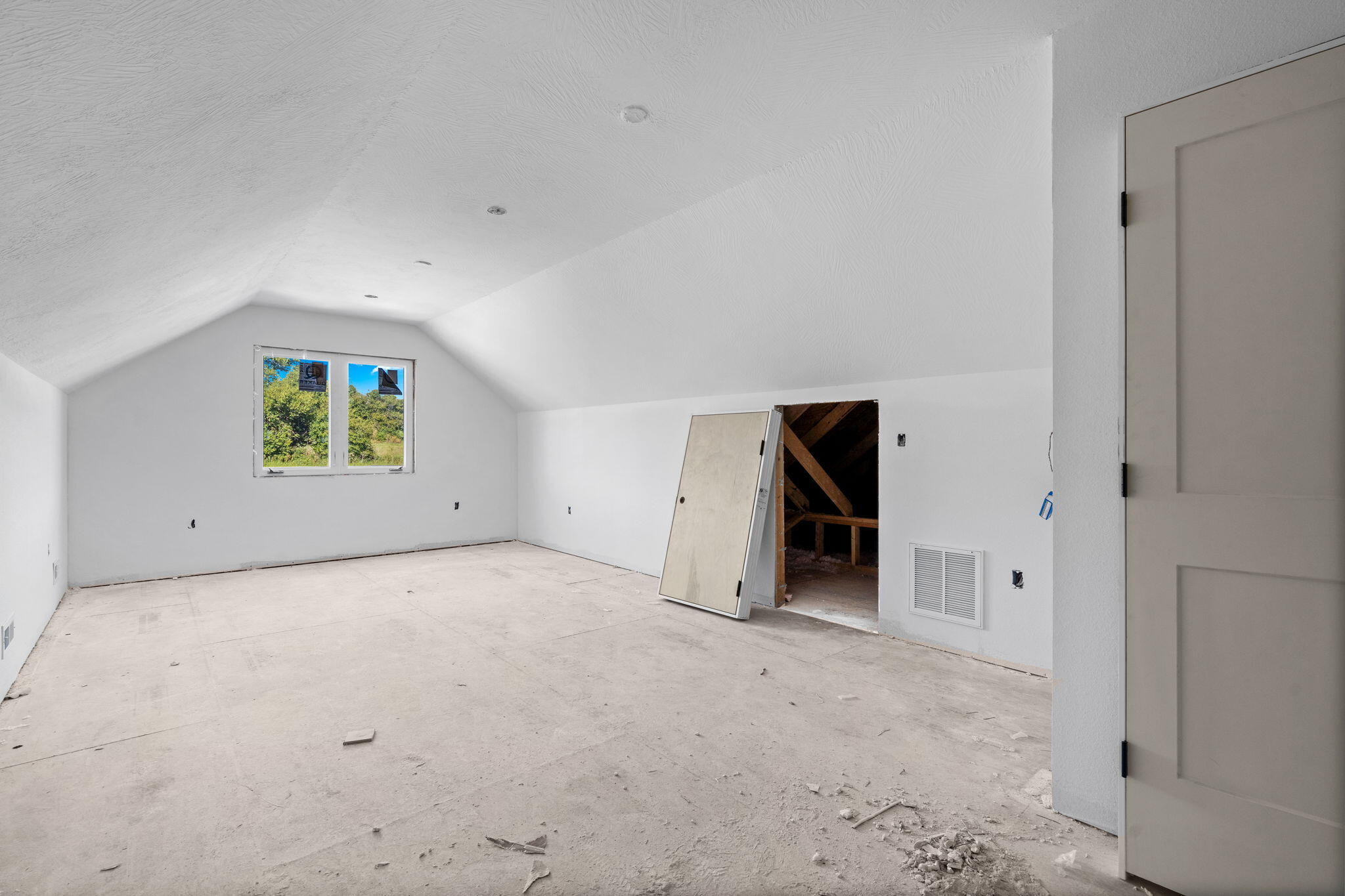 1632 Wonderview Property Photo 13