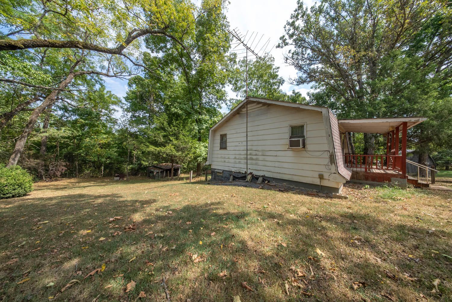 1168 County Road 5710 Property Photo 6