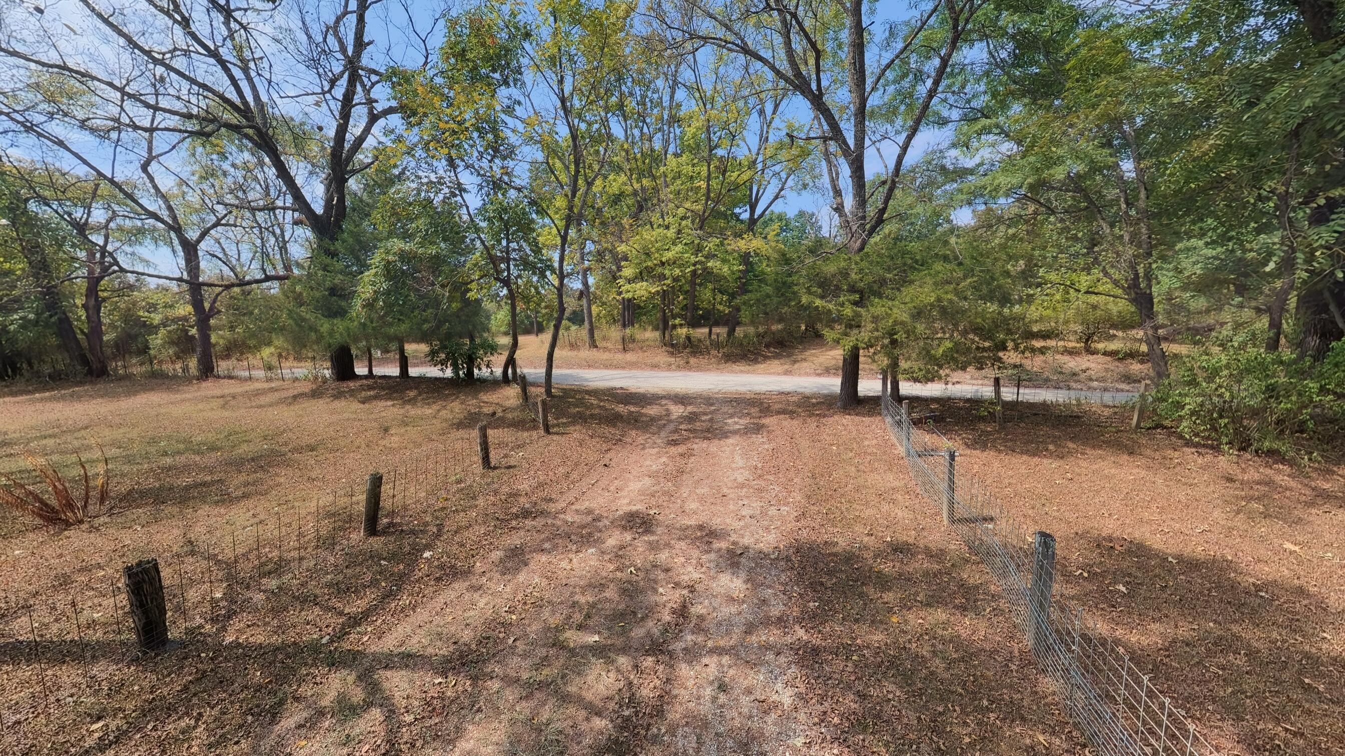 1168 County Road 5710 Property Photo 44
