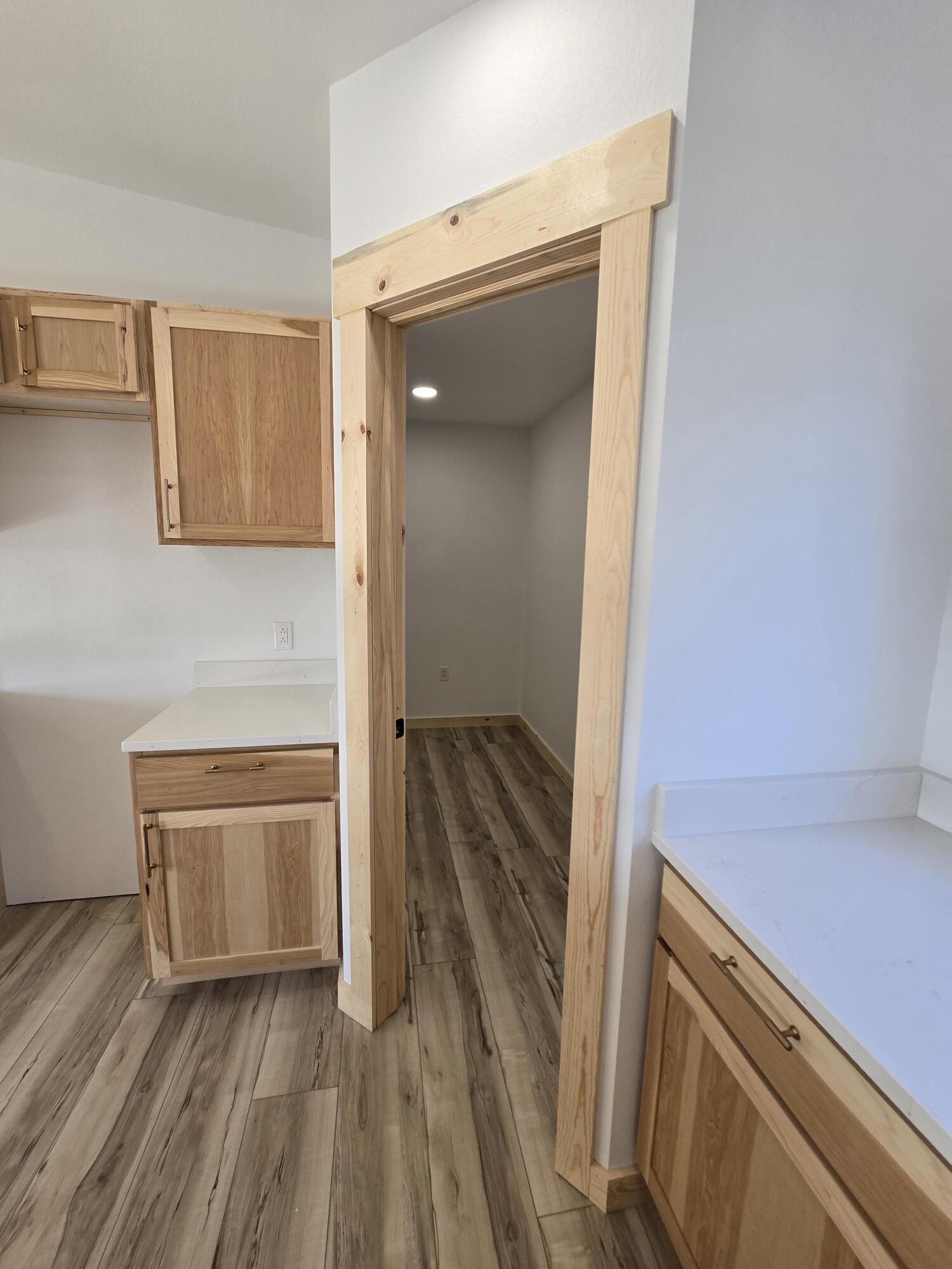 4513 State Road North Property Photo 8