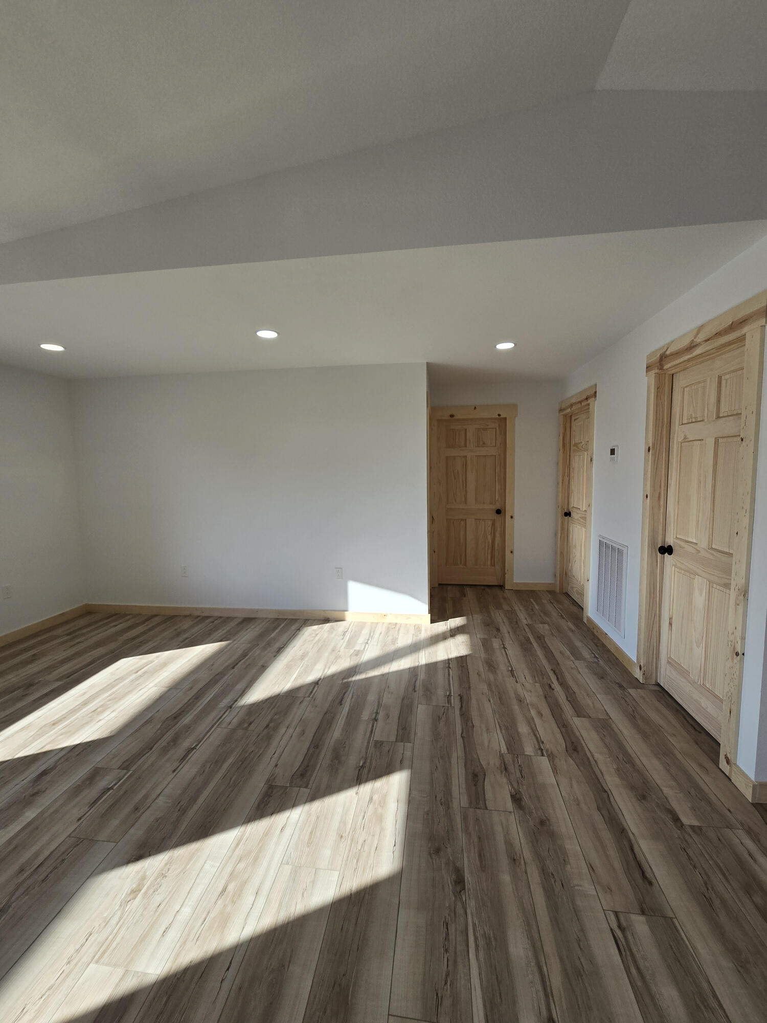 4513 State Road North Property Photo 20