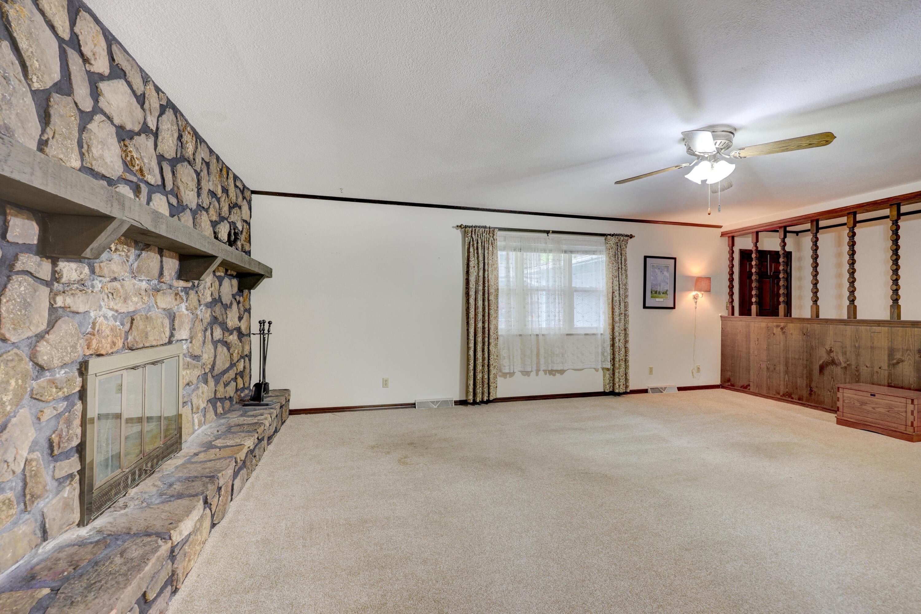616 Joy Street Property Photo 7
