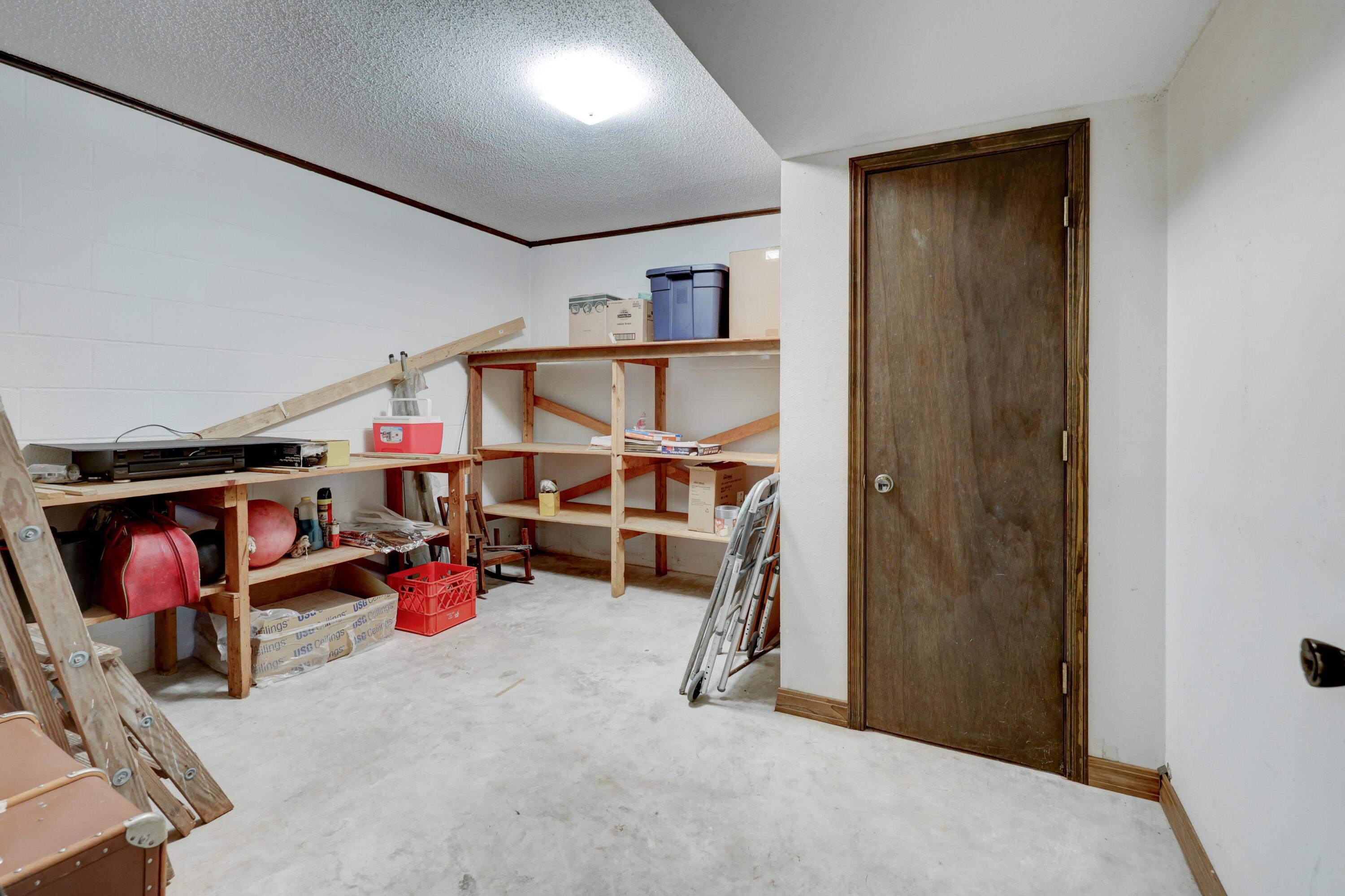 616 Joy Street Property Photo 31