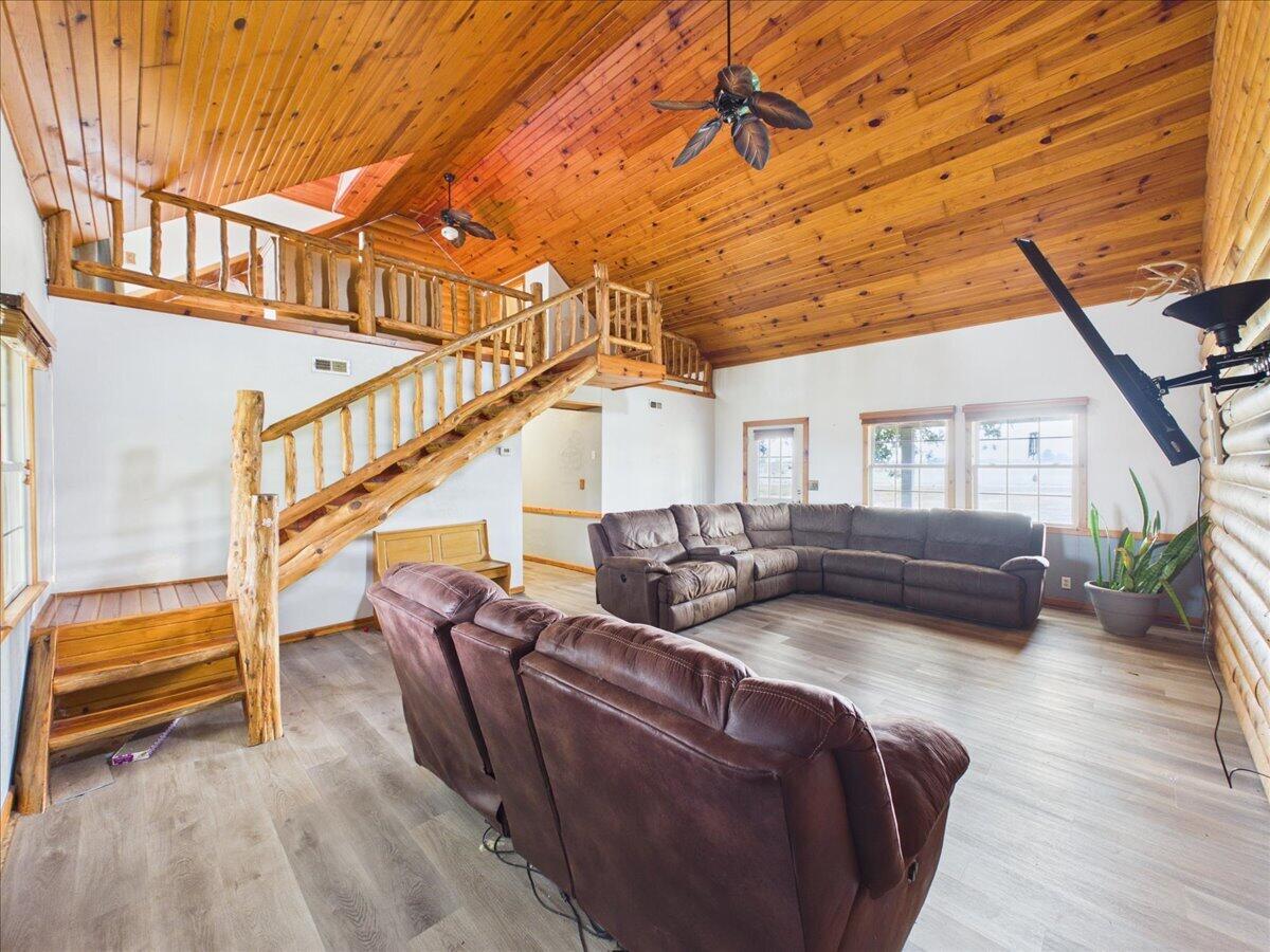 16790 Highway B Property Photo 17