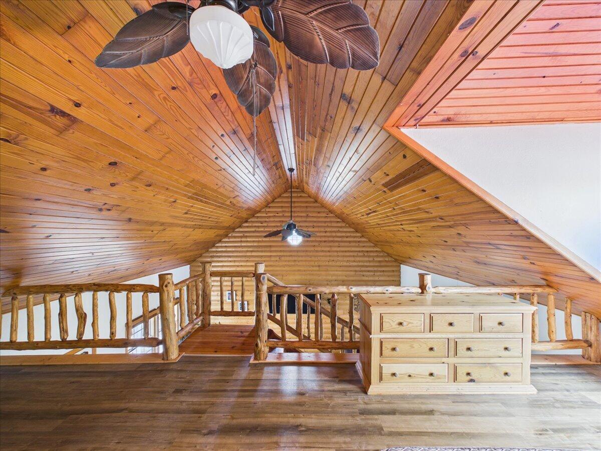 16790 Highway B Property Photo 20
