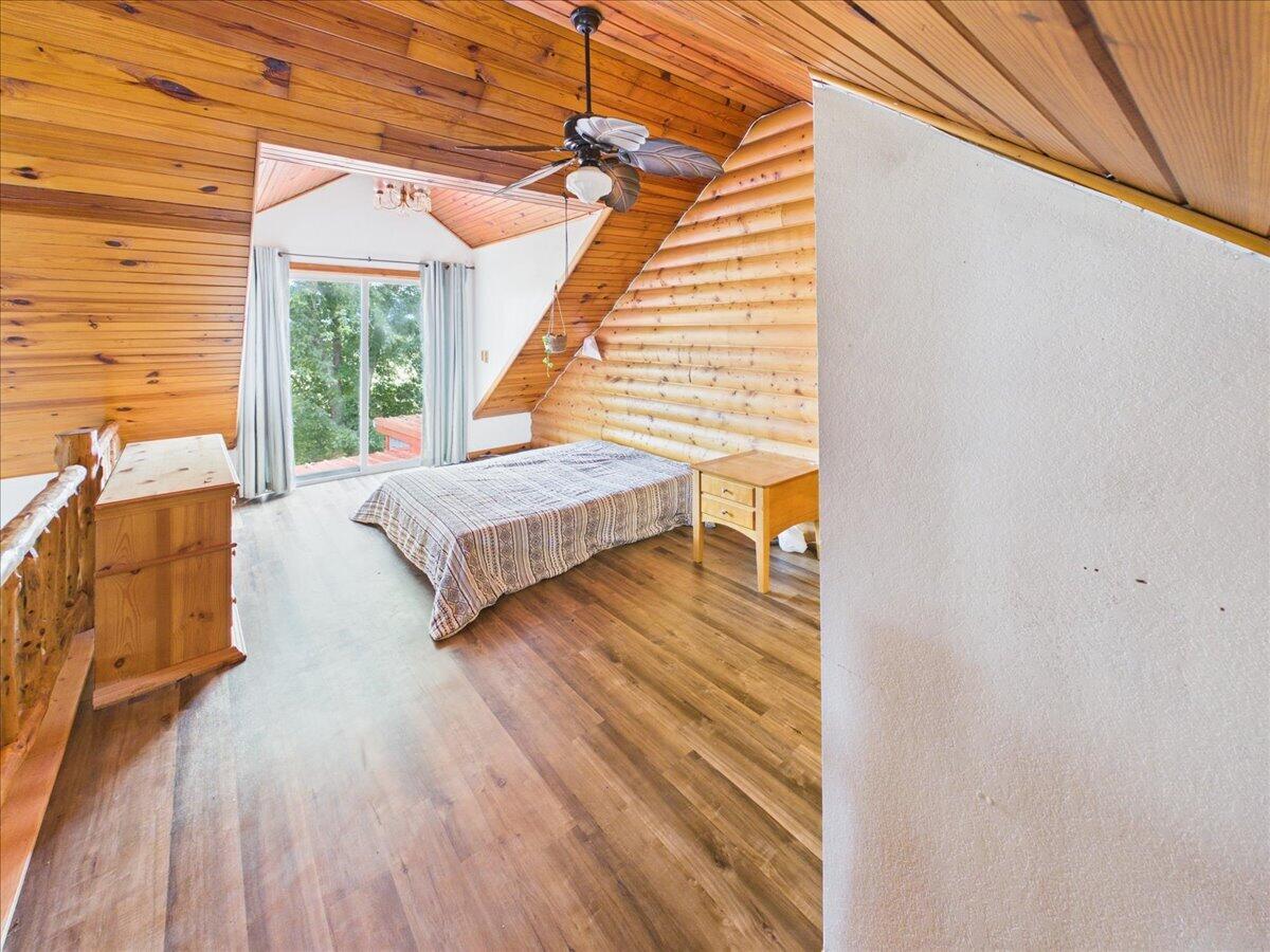 16790 Highway B Property Photo 22