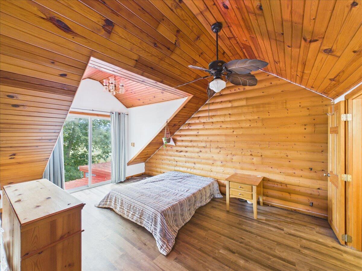 16790 Highway B Property Photo 23