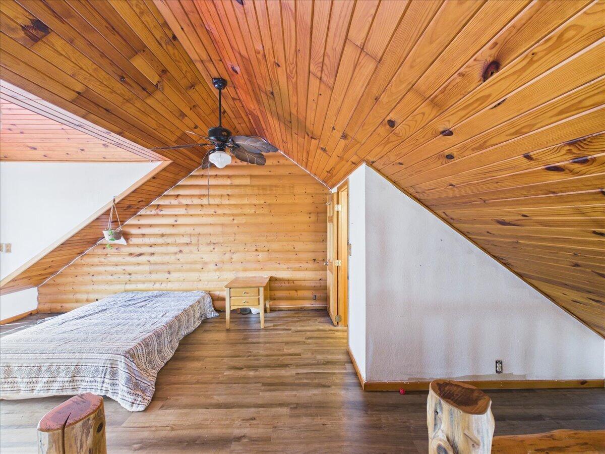 16790 Highway B Property Photo 24