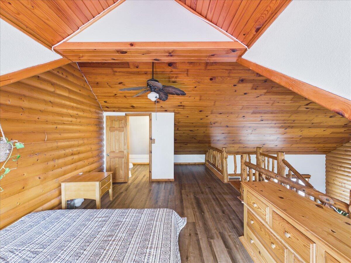 16790 Highway B Property Photo 26