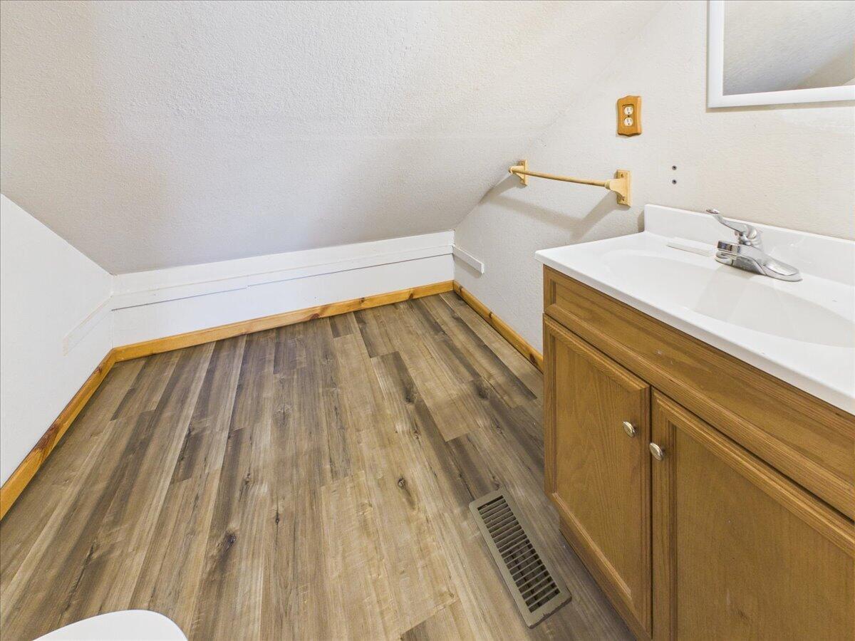 16790 Highway B Property Photo 30