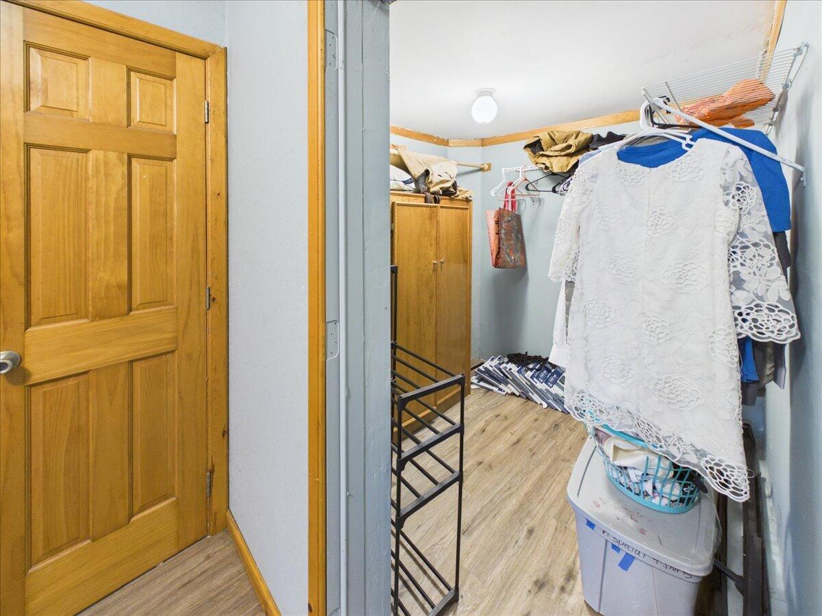 16790 Highway B Property Photo 31