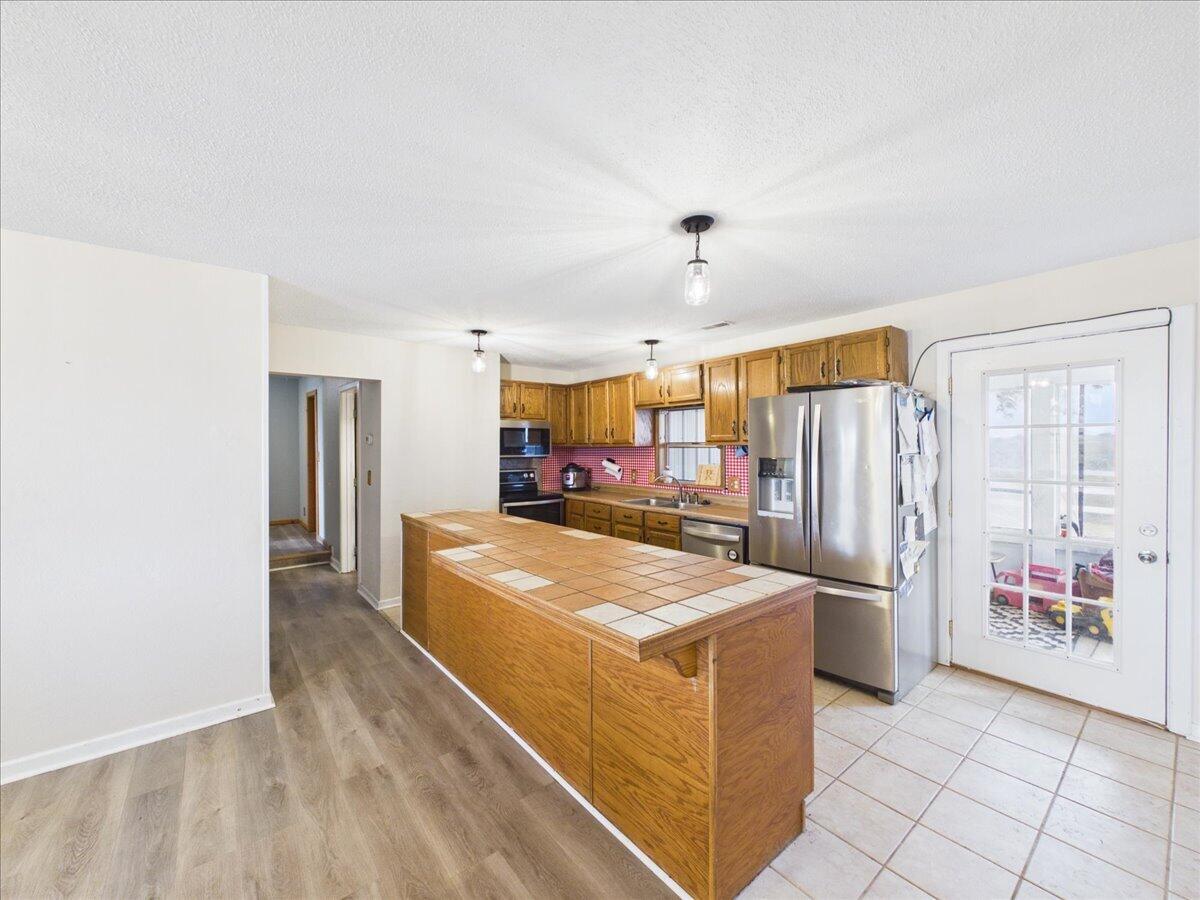 16790 Highway B Property Photo 48
