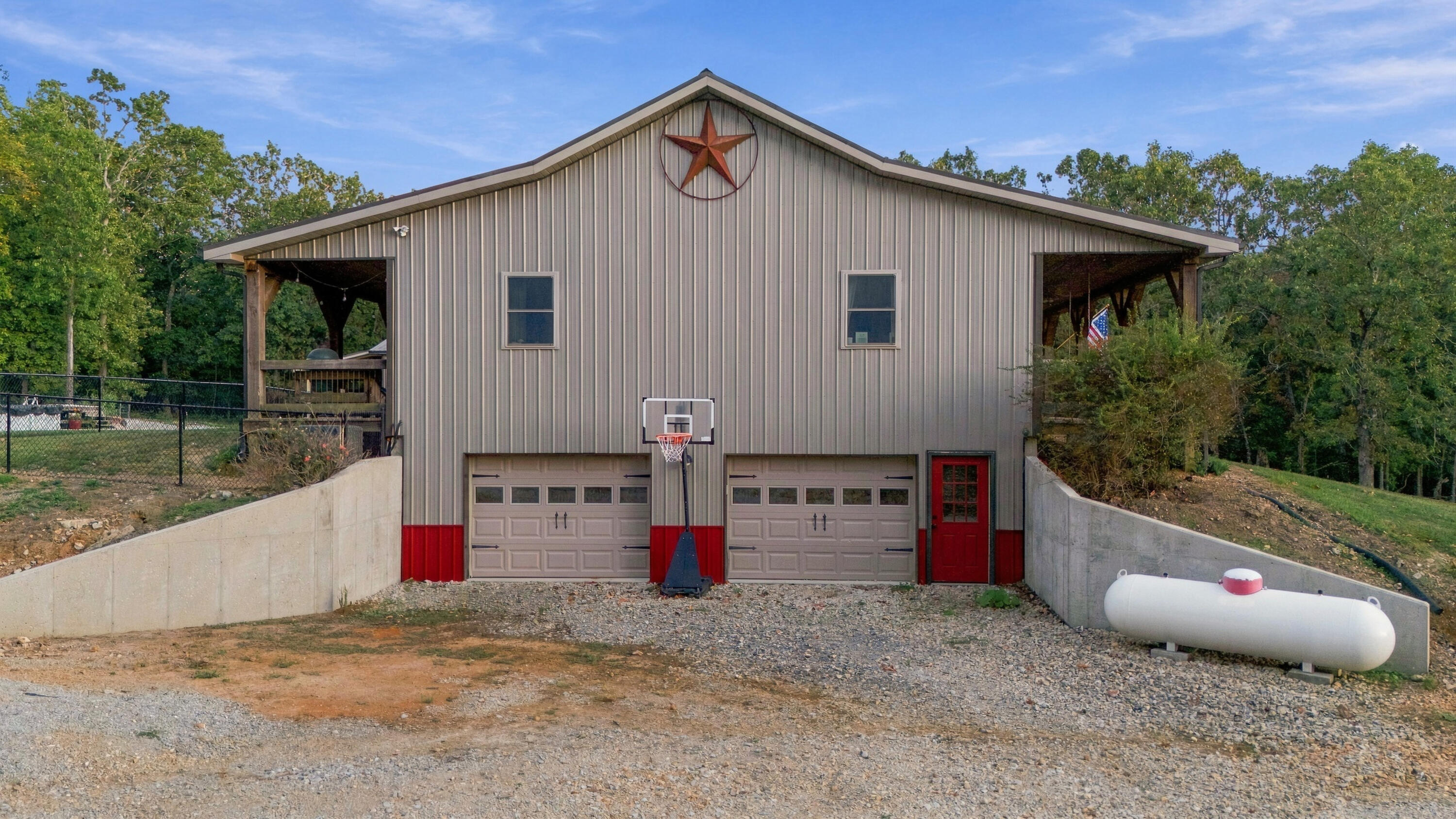 7942 County Road 2770 Property Photo 46