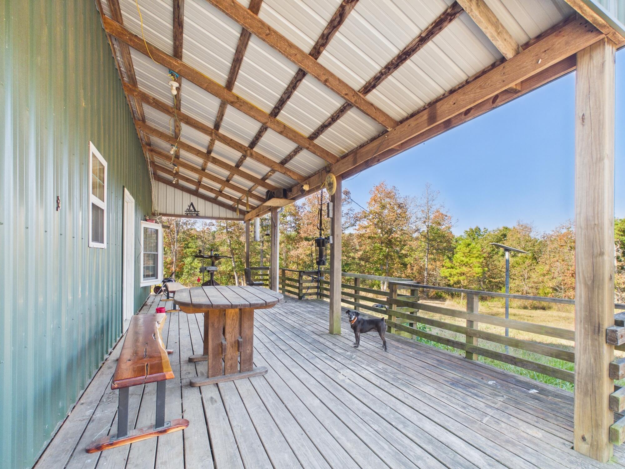 328 County Road 6600 Property Photo 1