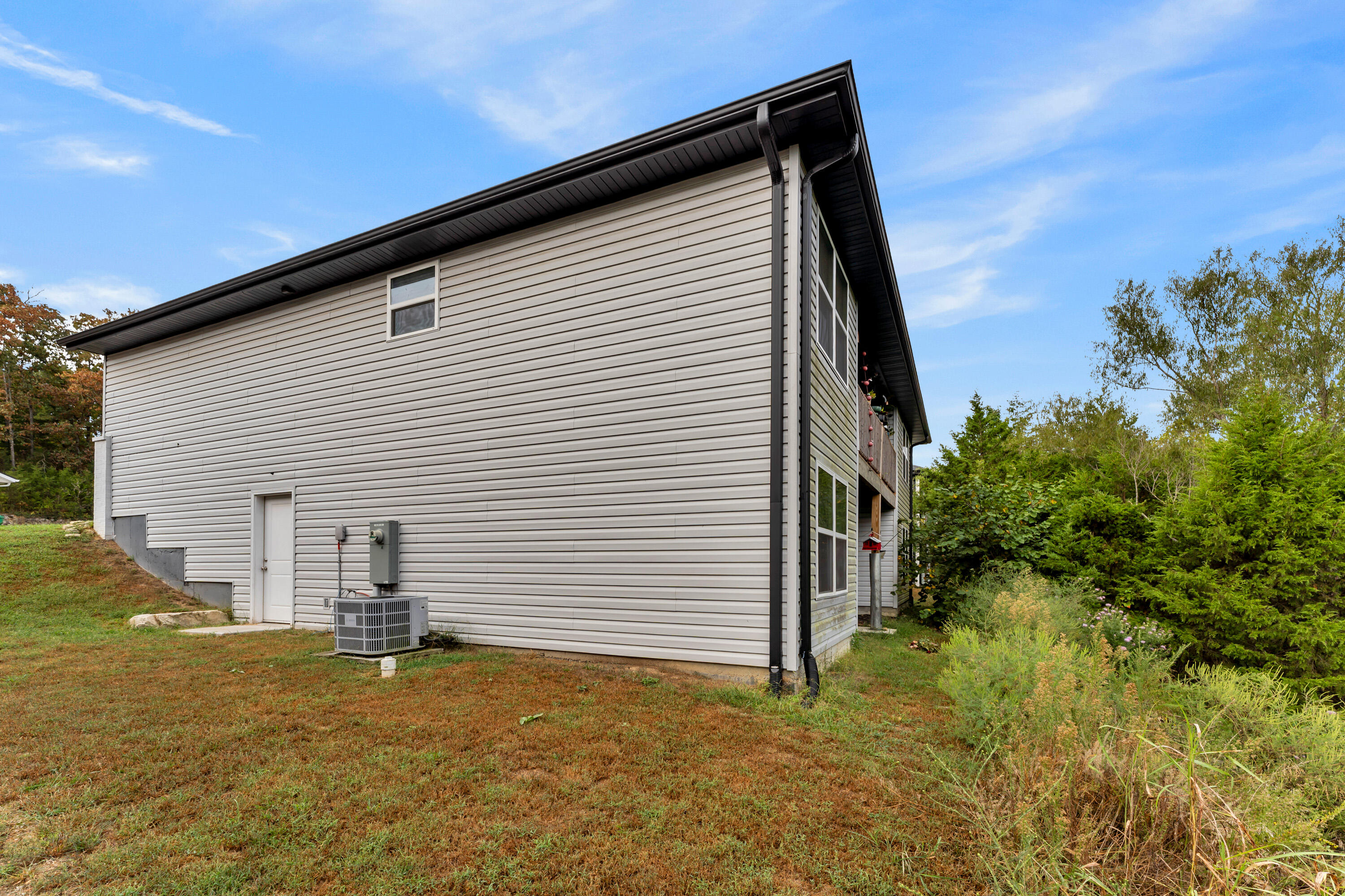 175 Sunrise Villa Drive Property Photo 38